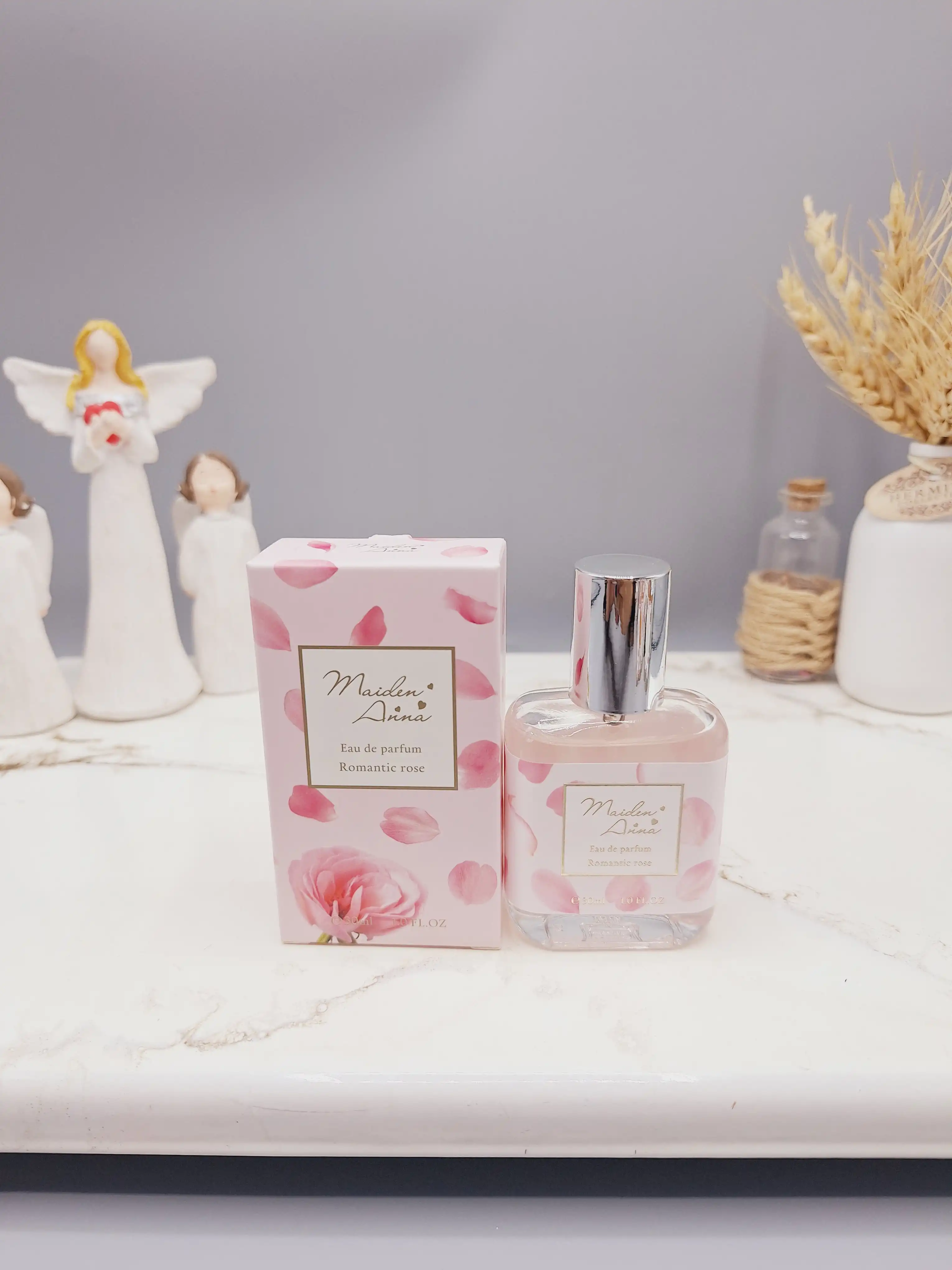 عطر مینی فانتزی دخترانه 30میل مدل گل رز ساخت چین کد YT-5297-1