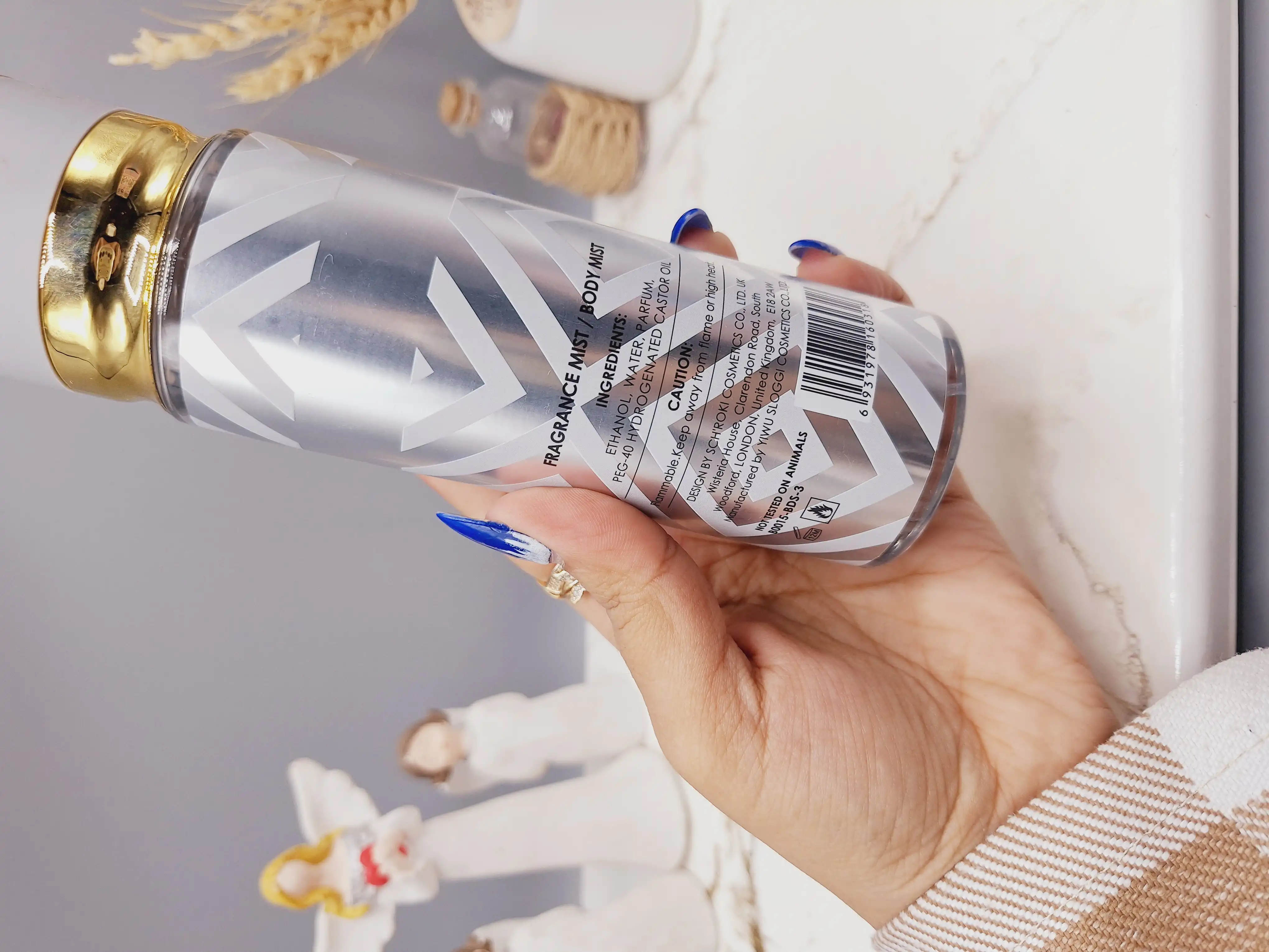 بادی اسپلش فوق العاده خوشبووو و ماندگار مدل ALLURTIVE HOMME مردانه کد 0318