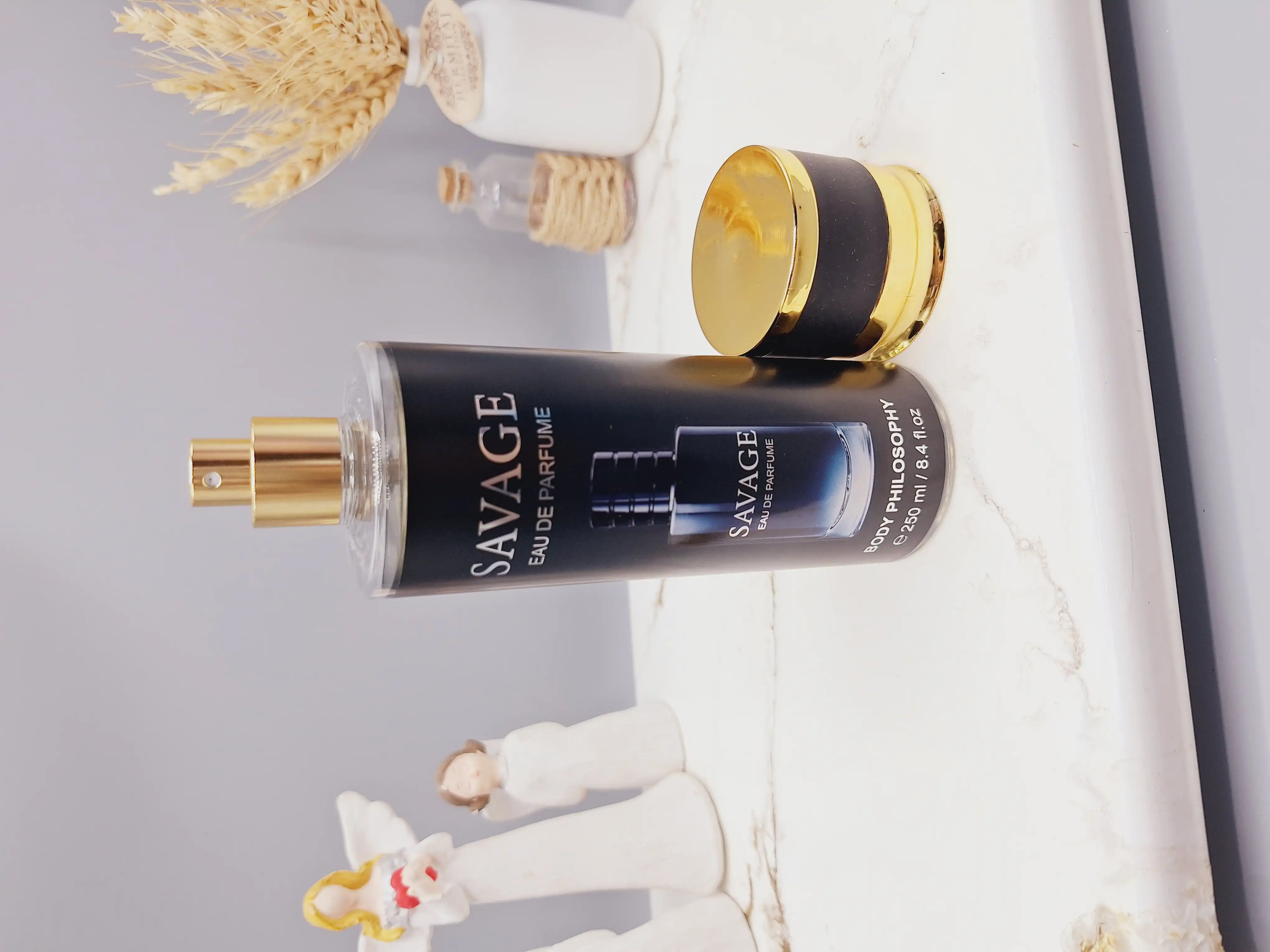 بادی اسپلش فوق العاده خوشبووو و ماندگار مدل SAVAGE مردانه کد 0325