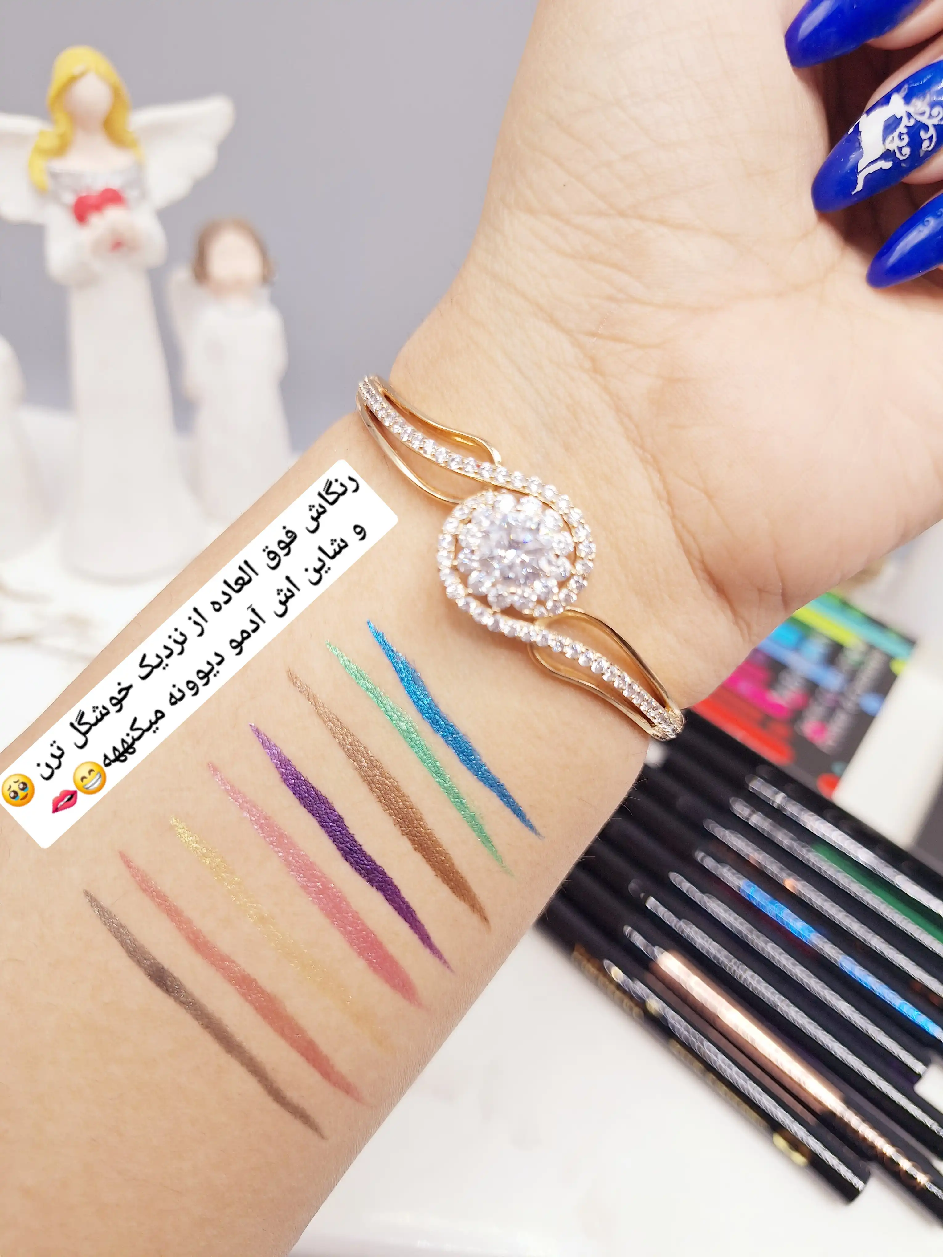 پک 12 تایی خط چشم رنگی فوق العاده زیبا و ضد آب ترند YABAGLIAN کد 0126