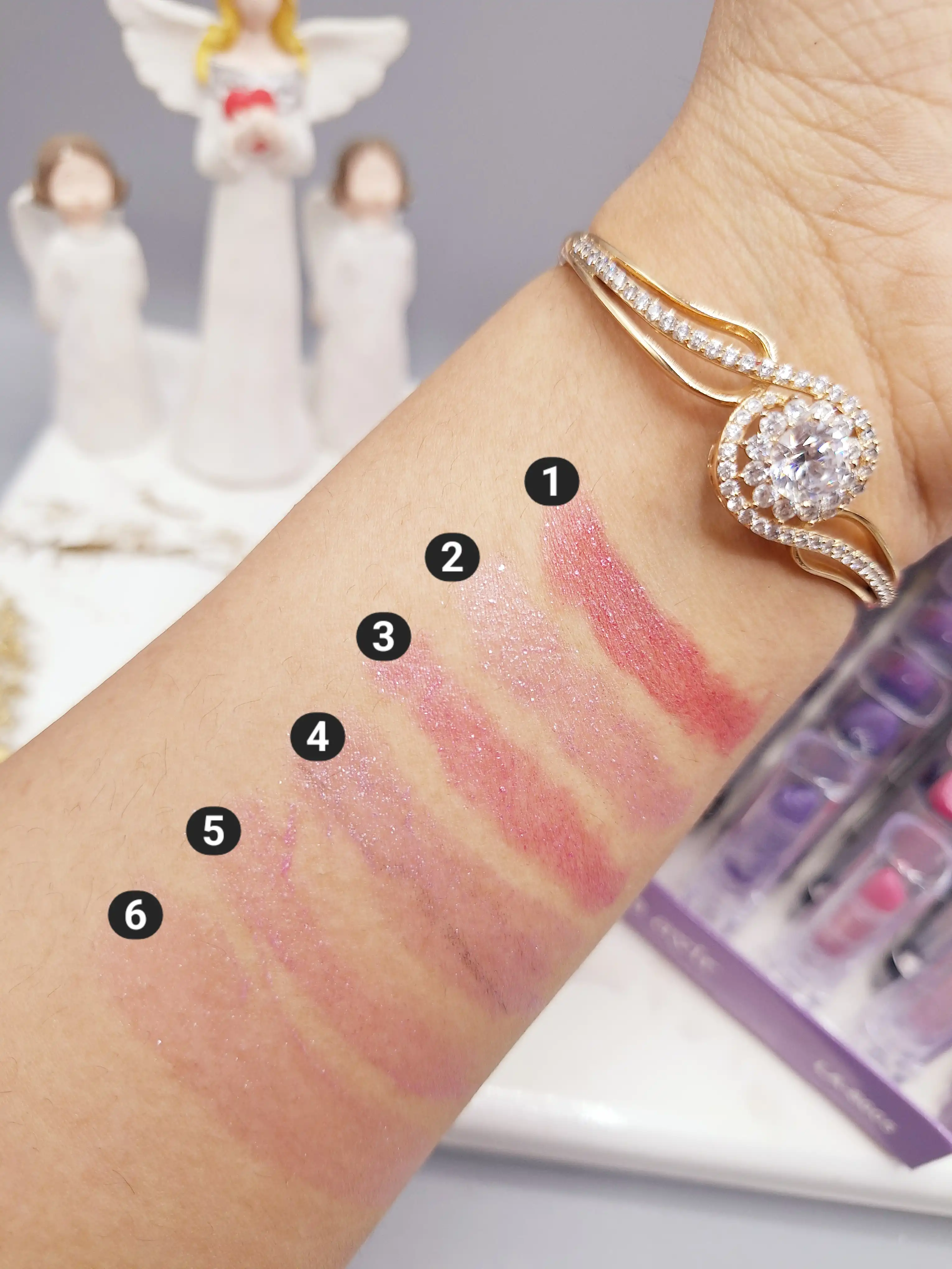 پک 6 تایی رژ لب فشنگی شاین دار زیبا کد 8005