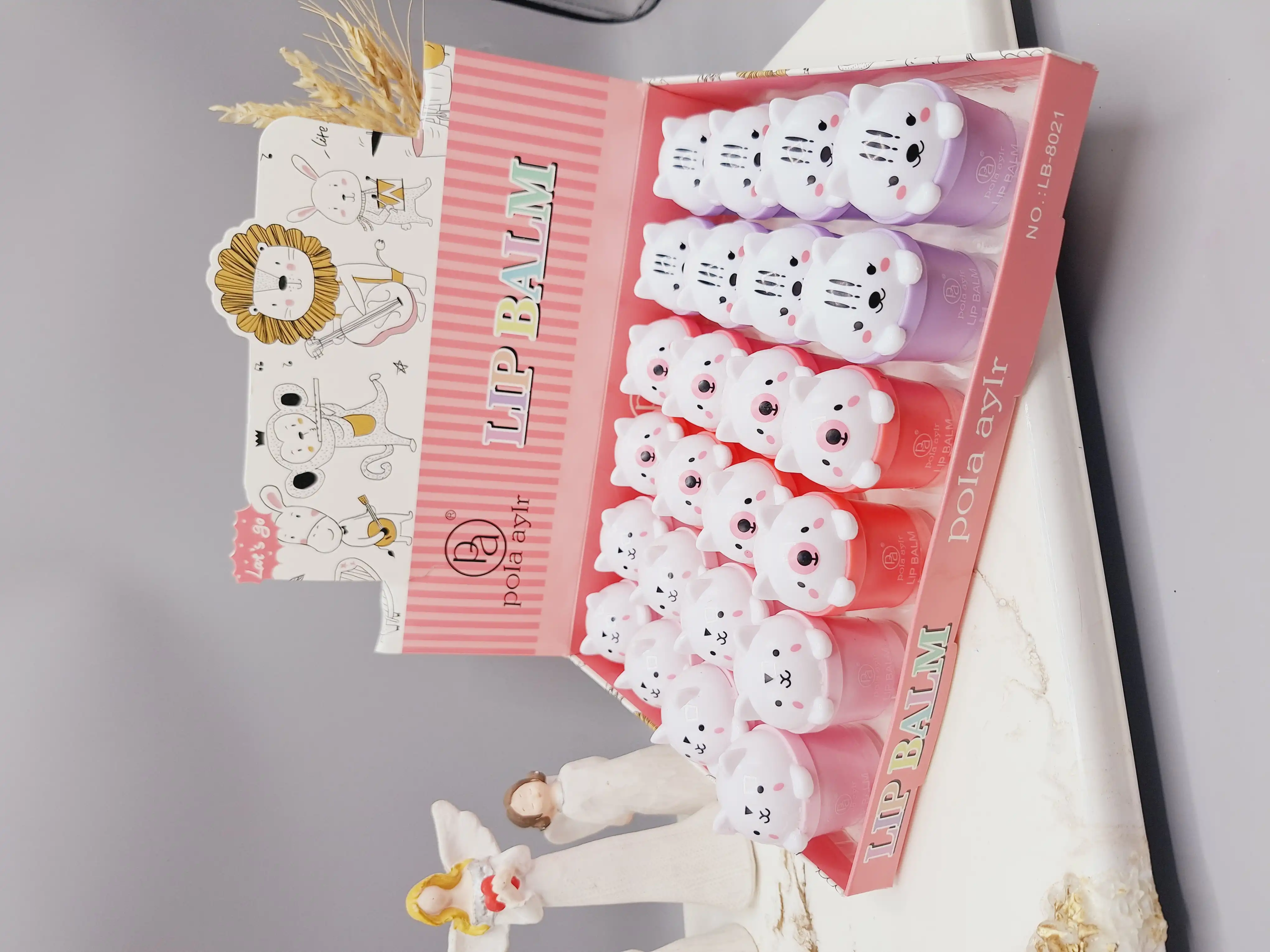 بالم لب طرح پیشی ناز برند پولا آیلار کد 8021