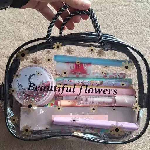 کیف آرایشی طرح بابونه زیپ فلزی جادار سایز متوسط