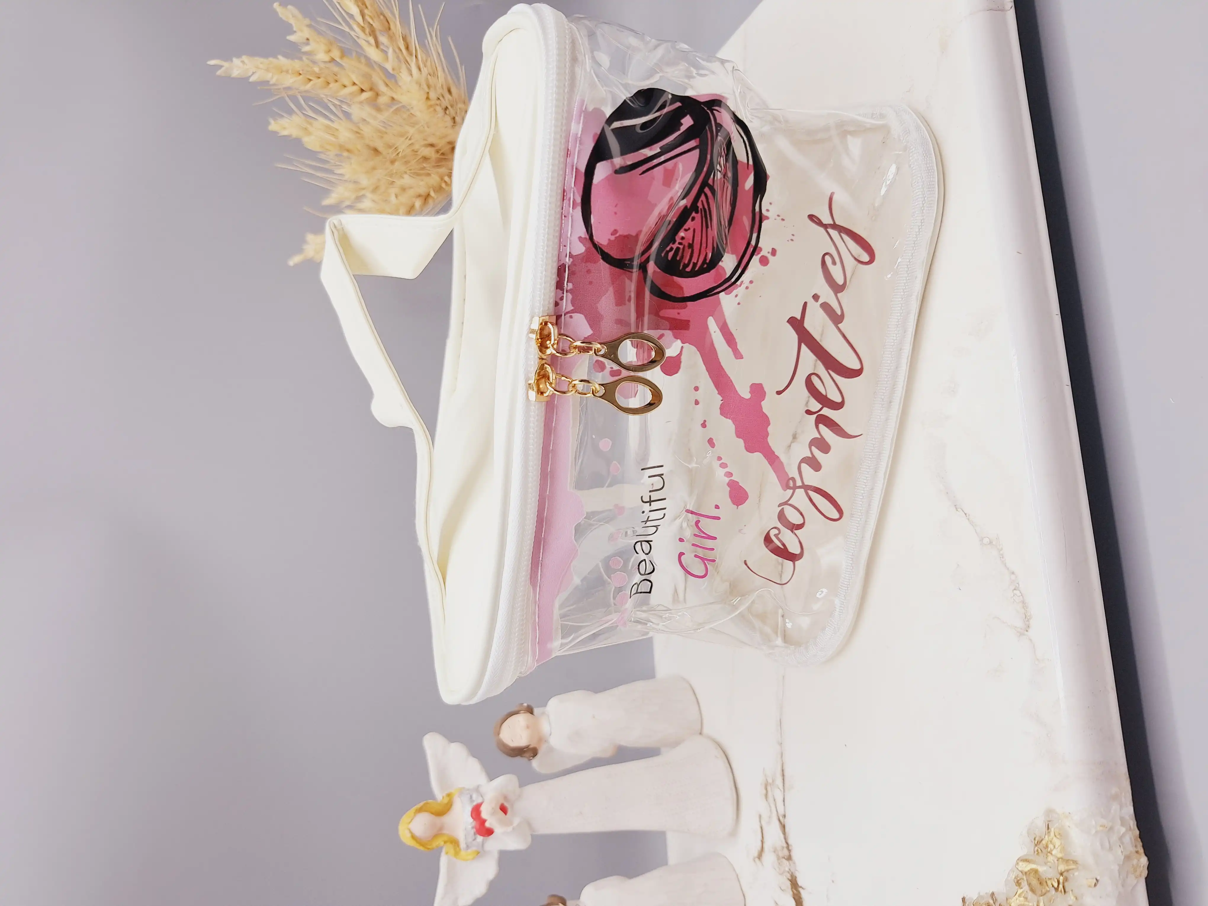 کیف آرایشی پرطرفدار فانتری فوق العاده با کیفیت