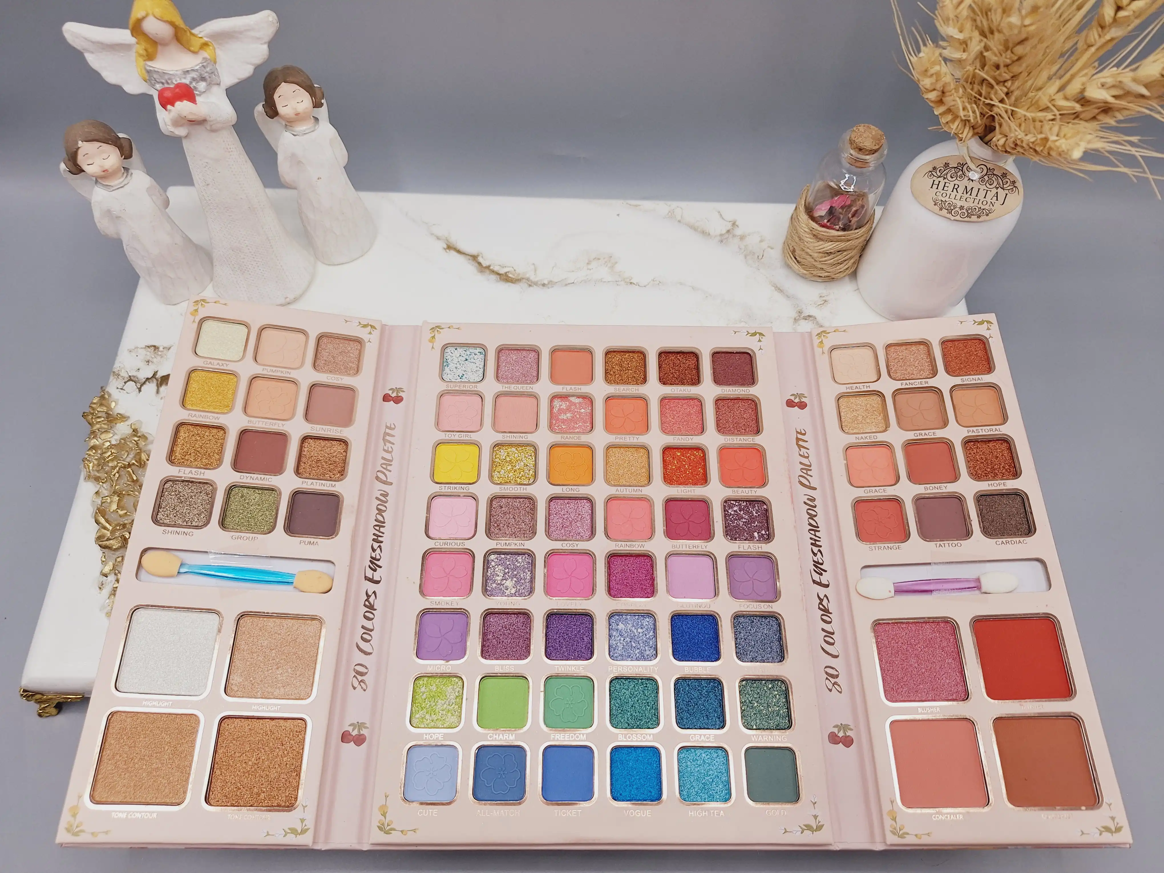 پالت سایه ۸۰ رنگ لاو ایز لاو آیگودکو IGOODCO فوق العاده‌ لاکچری و خاص کد 29611