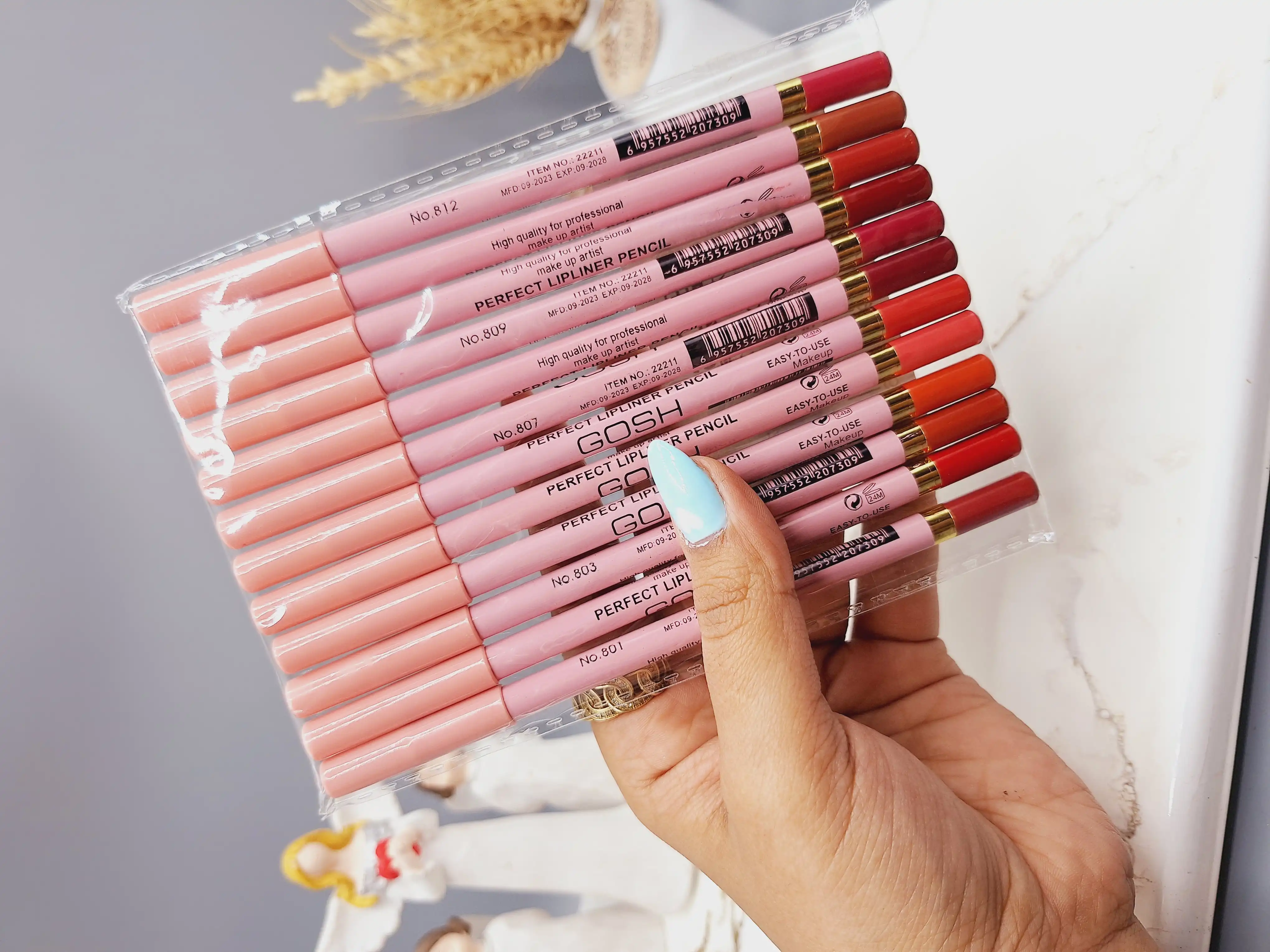 پک 12 تایی خط لب برند گاش GOSH کد 2096