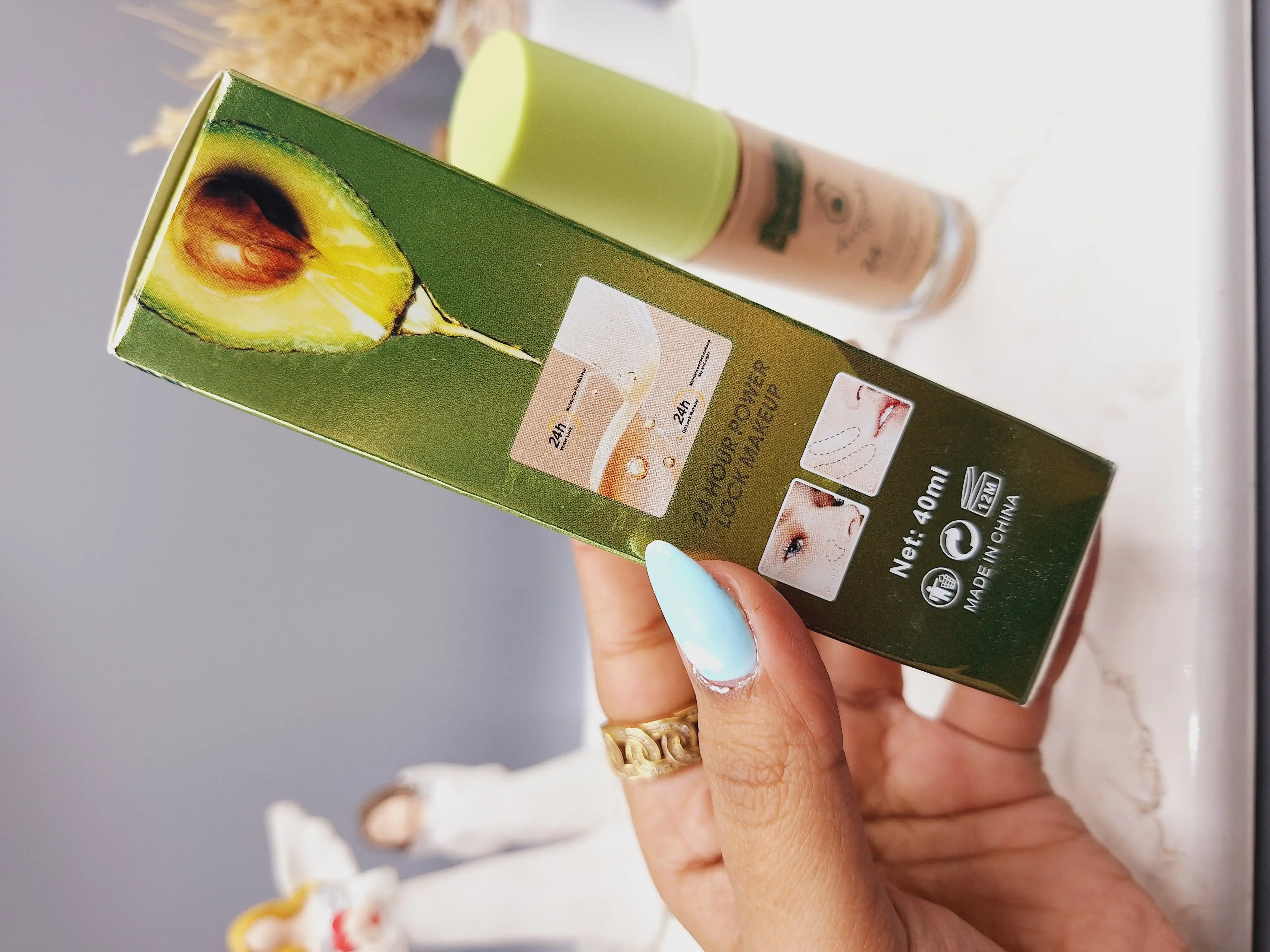 کرم پودر آووکادو 24 ساعته Show Roland کد SR002