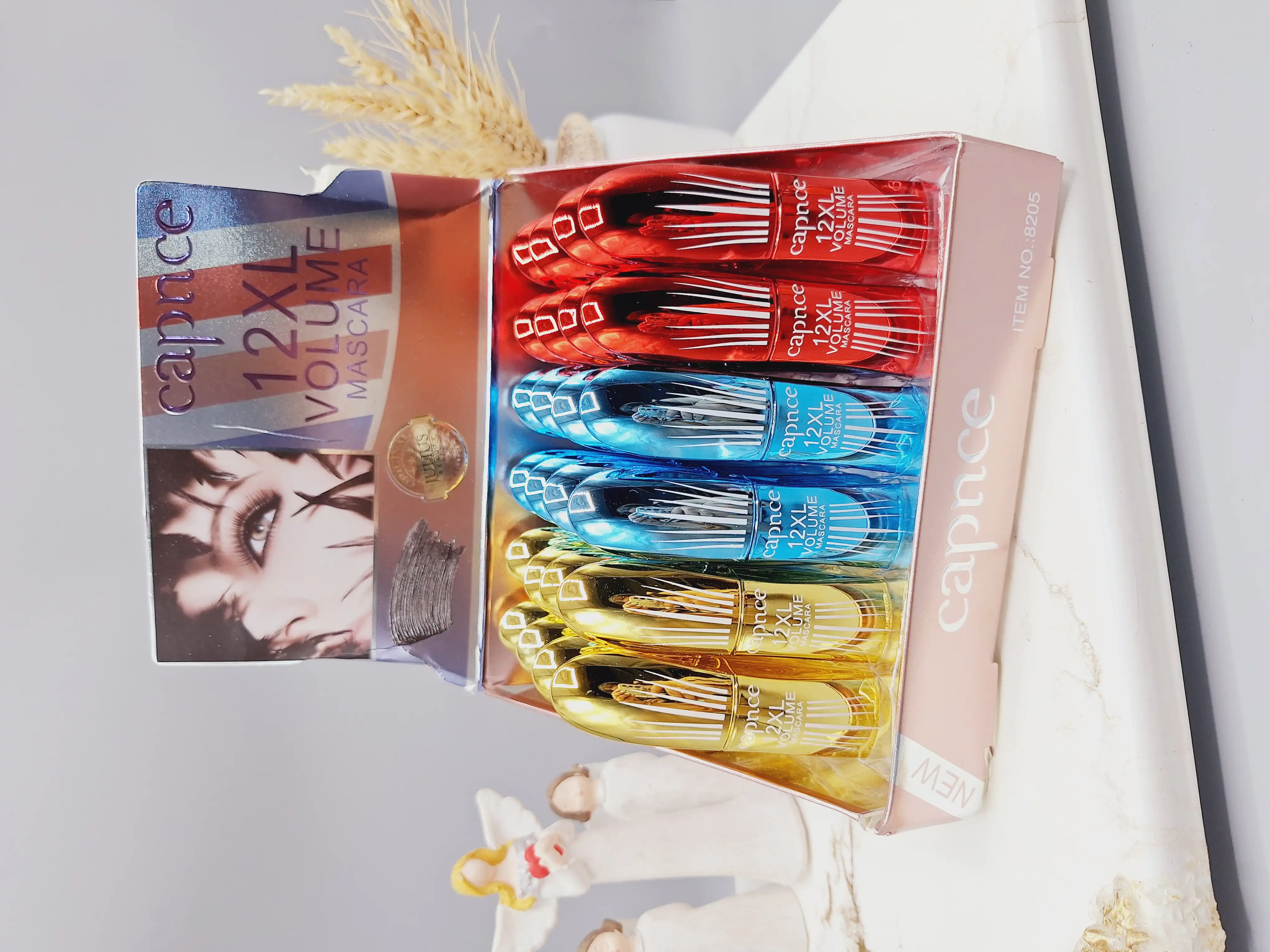 ریمل چشم بلند کننده و حجم دهنده برند capnce کد 8205