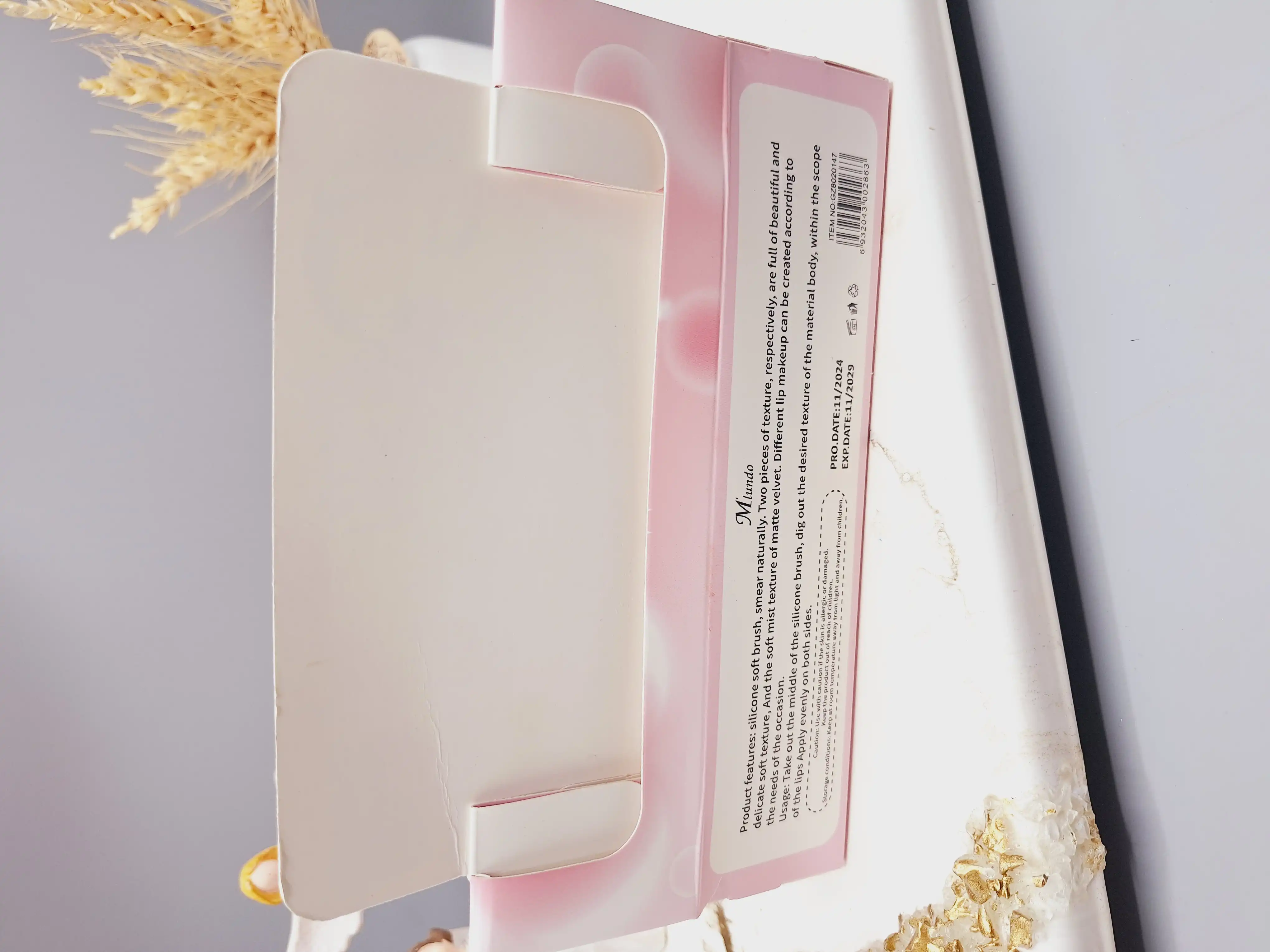 رژ لب دو قلو مدل ایرادی فوق العاده زیبا و با کیفیت برند M'lundo مناسب ولنتاین کد 2663