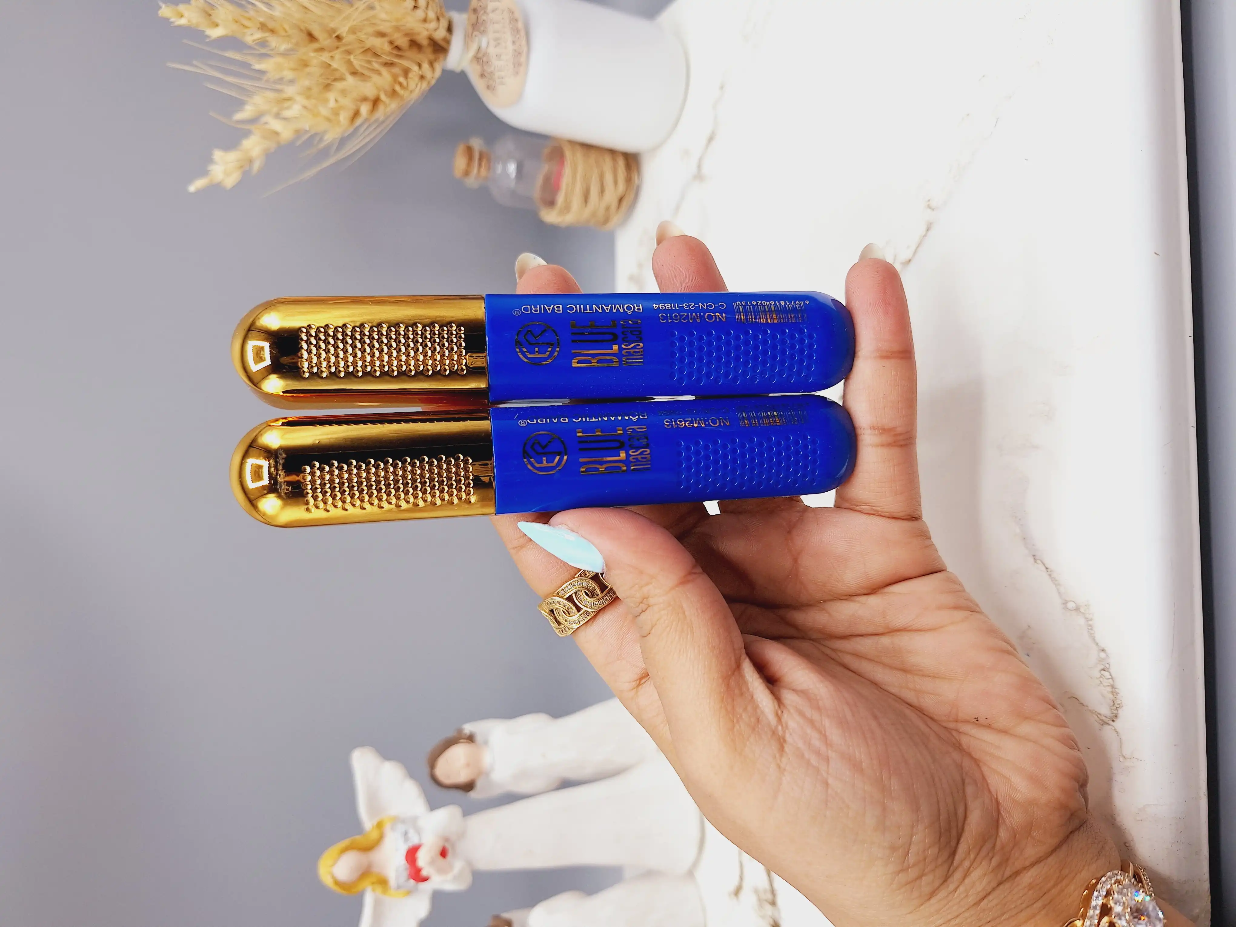 ریمل آبی بلند کننده و پر پشت کننده برند ماسکارا کد 2613