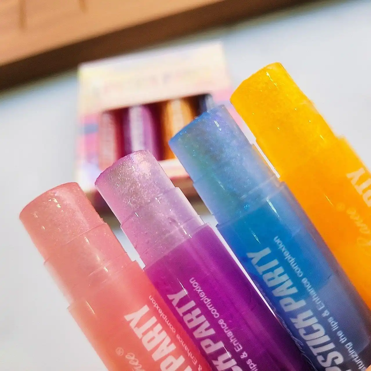 پک بالم لب کهکشانی دراگون رانی کد 7657