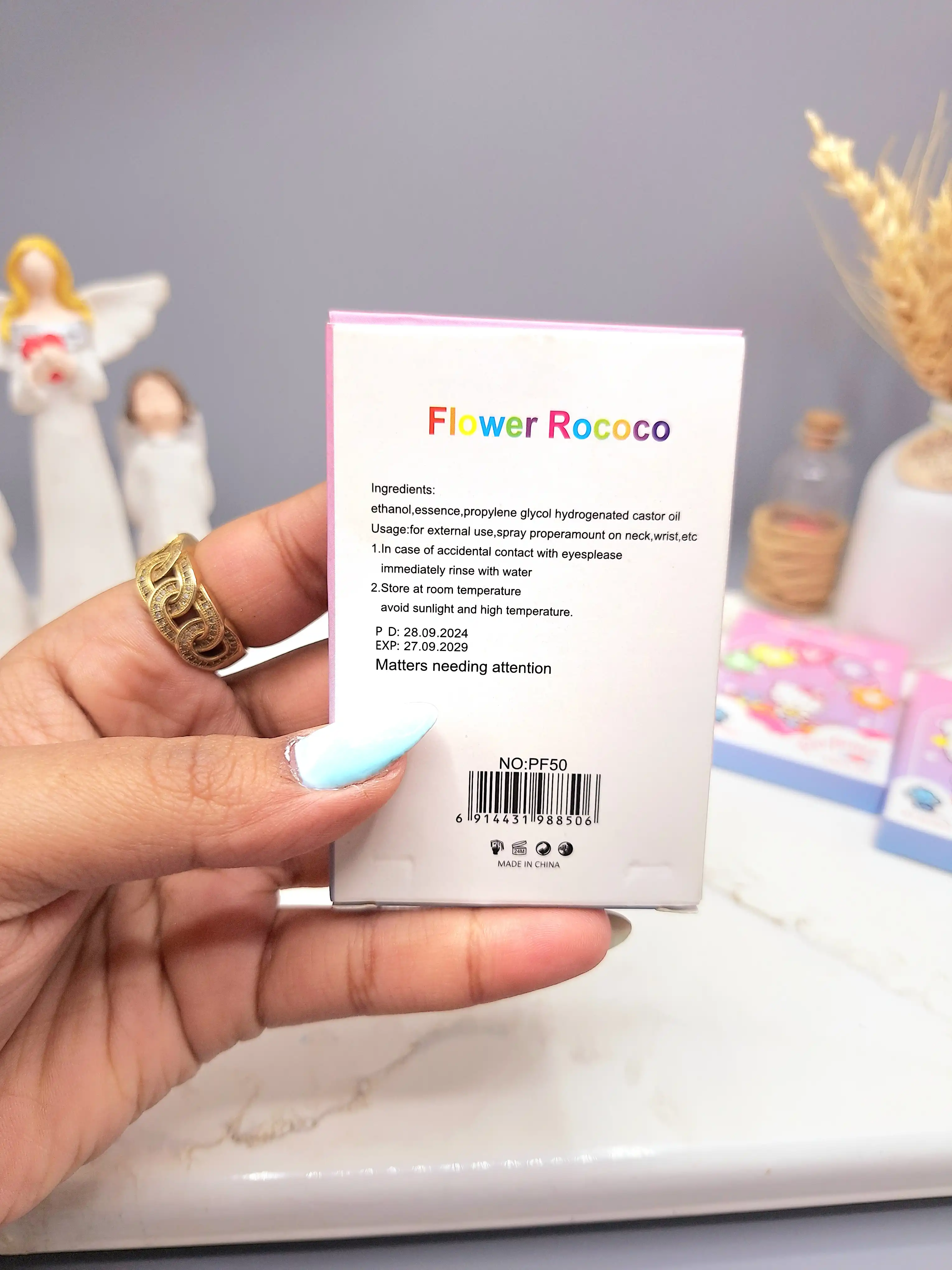 عطر جیبی کیوت و فانتزی طرح کیتی حجم ۲۰ میل کد PF50