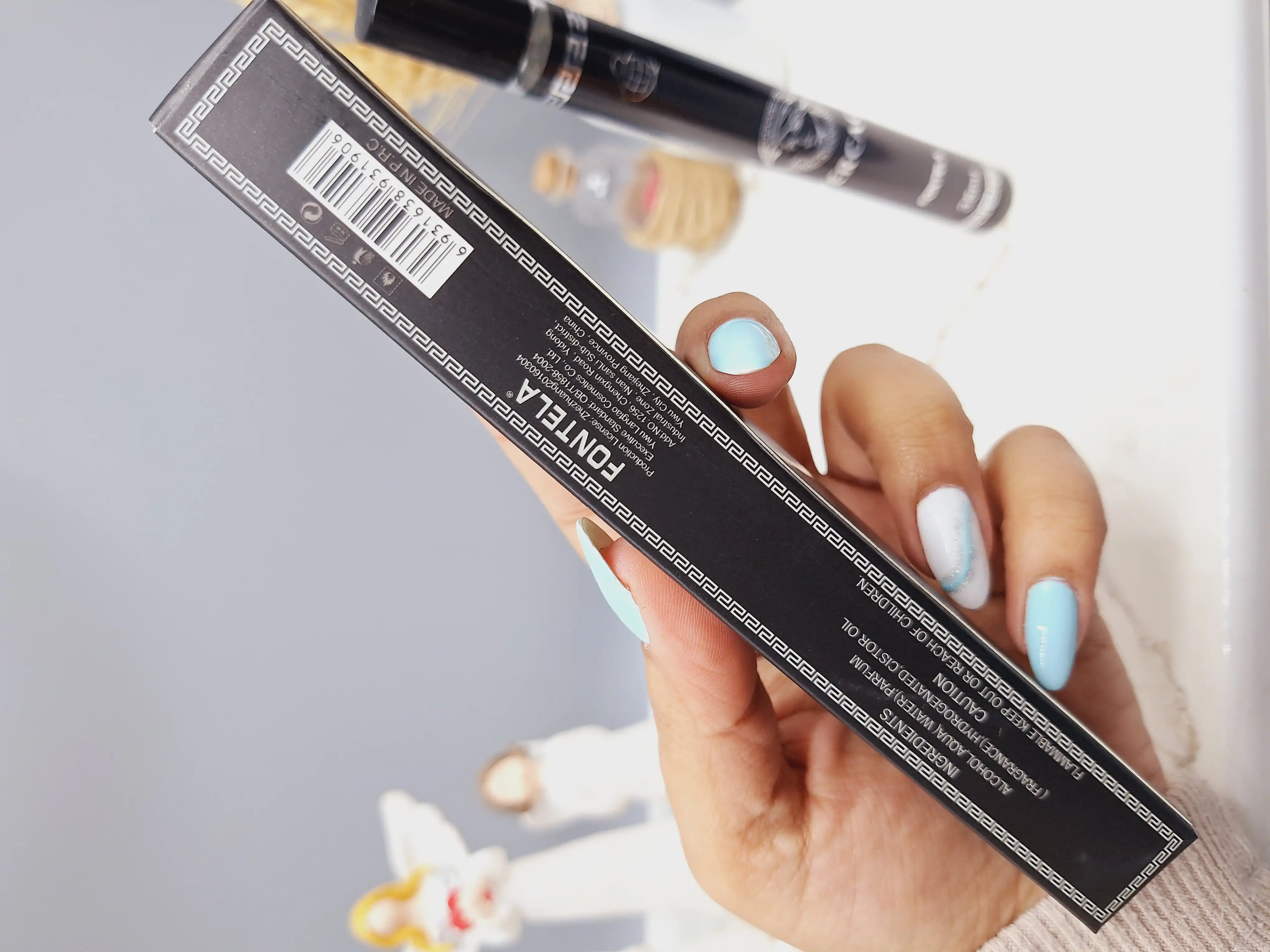 ادکلن قلمی 35 میل زنانه مدل VERCAGE کد 1906