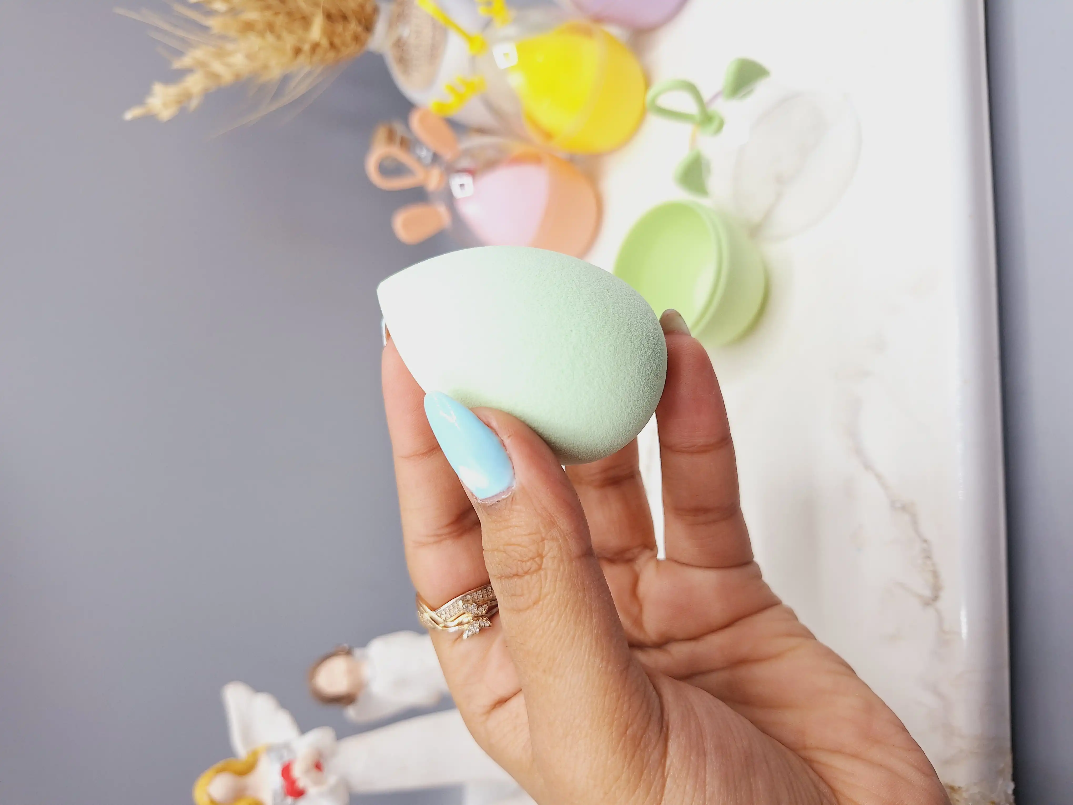 استند تخم مرغی طرح خرگوشی