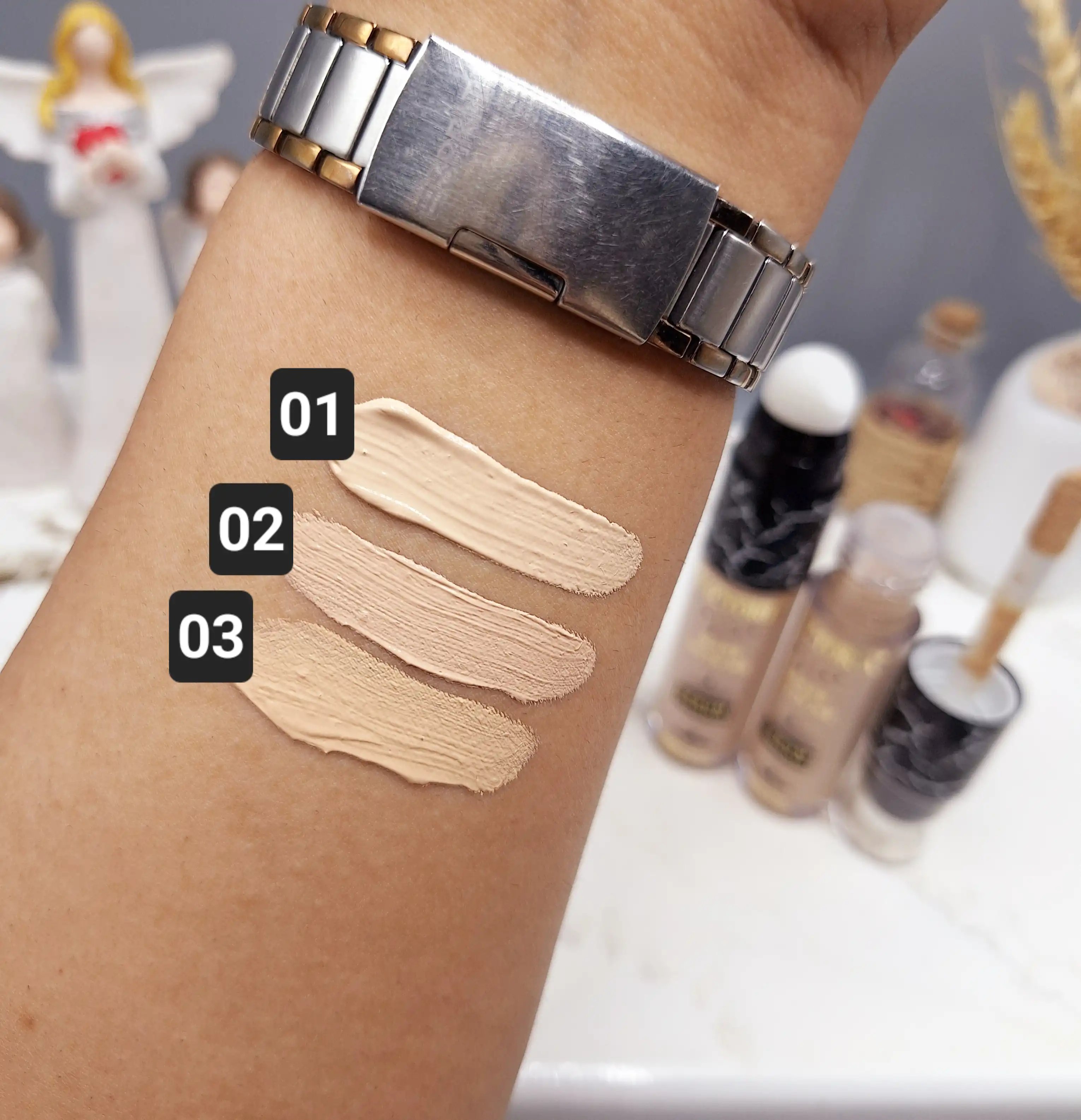 کانسیلر زیر چشم پد دار برند ویکتوریا کد 0071