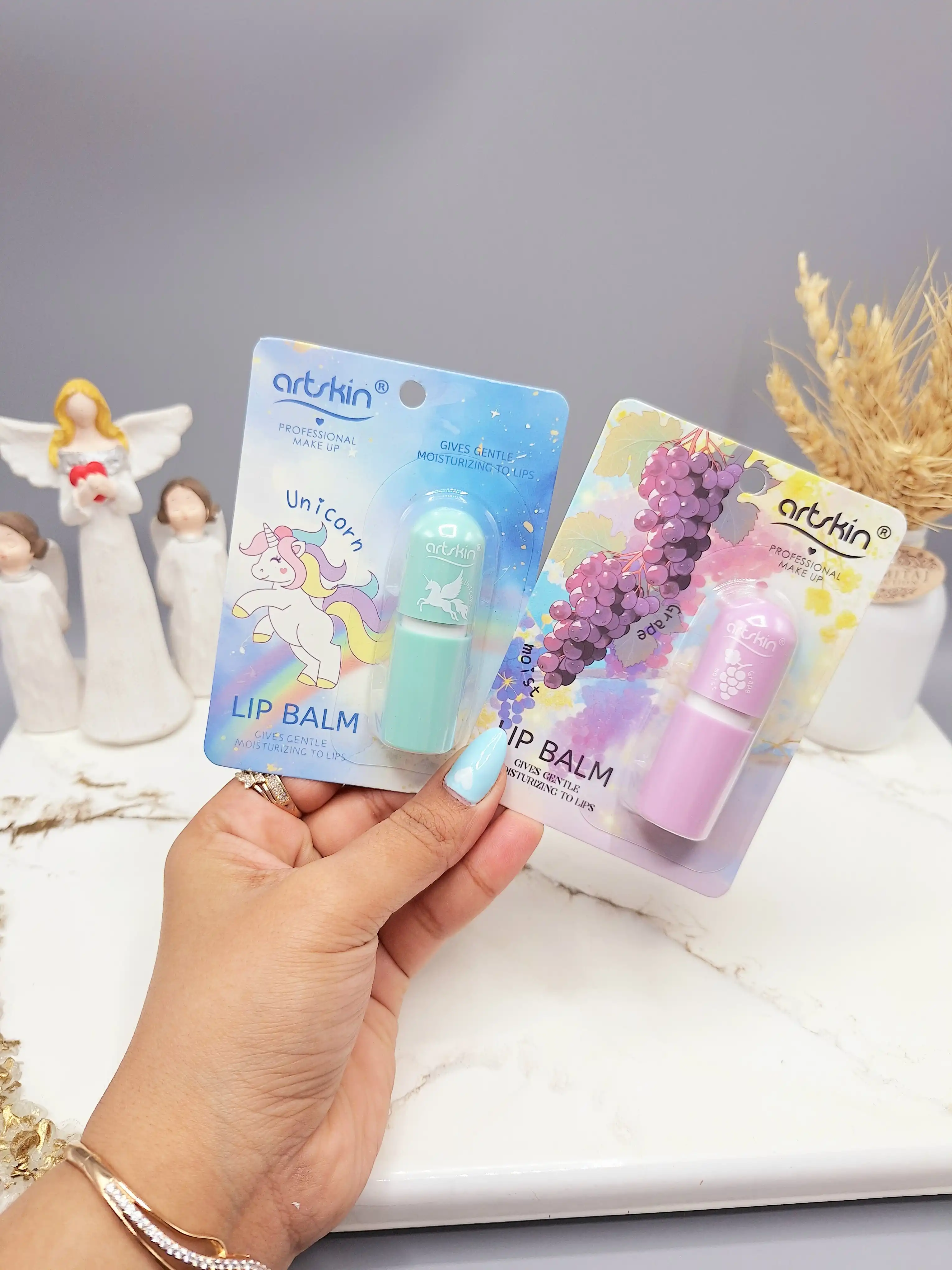 بالم لب خوشبو و با کیفیت آرت اسکین  کد 971072