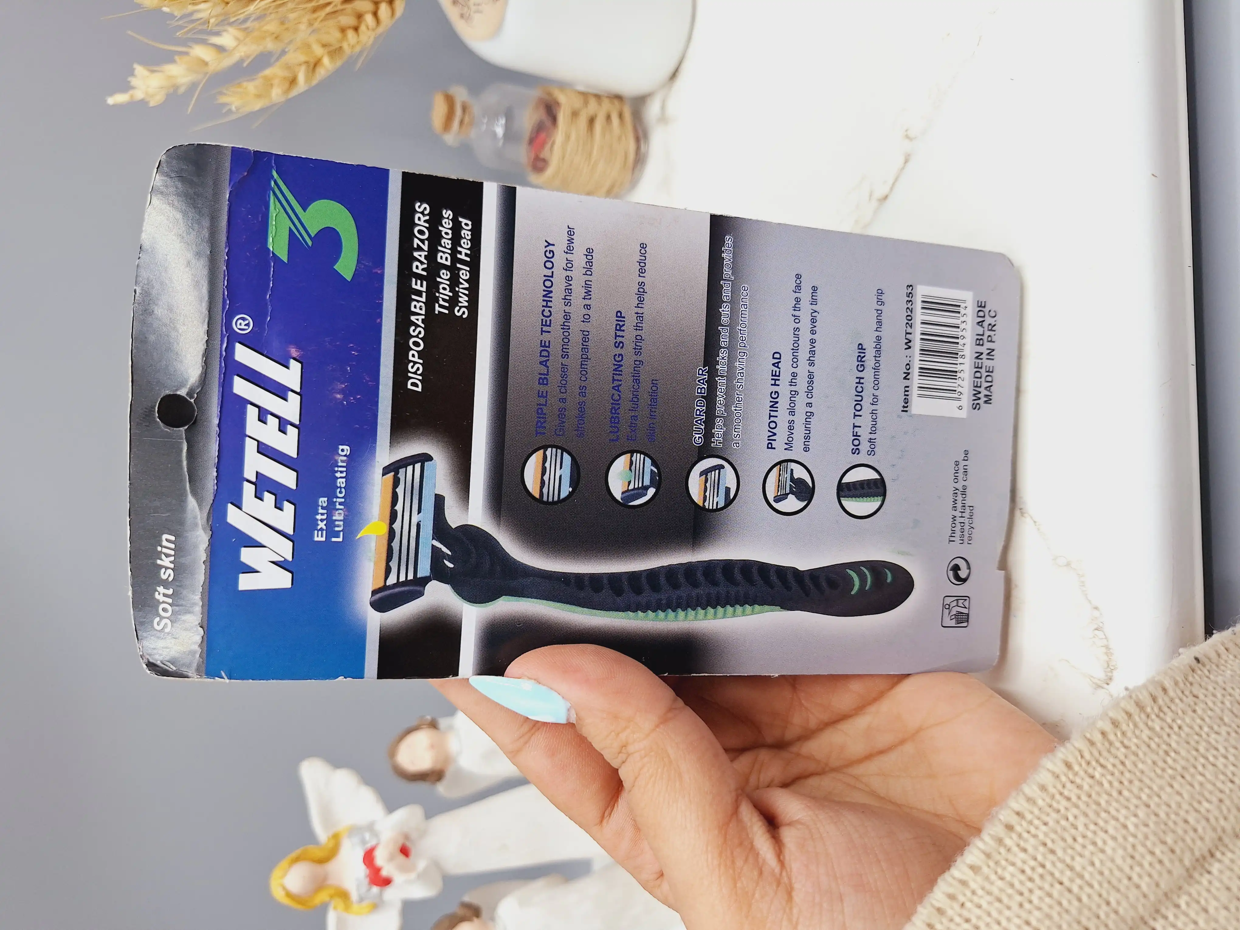 پک ژیلت ۴ عددی مردانه دارای ۳لبه برند ویتل کد WT2023523