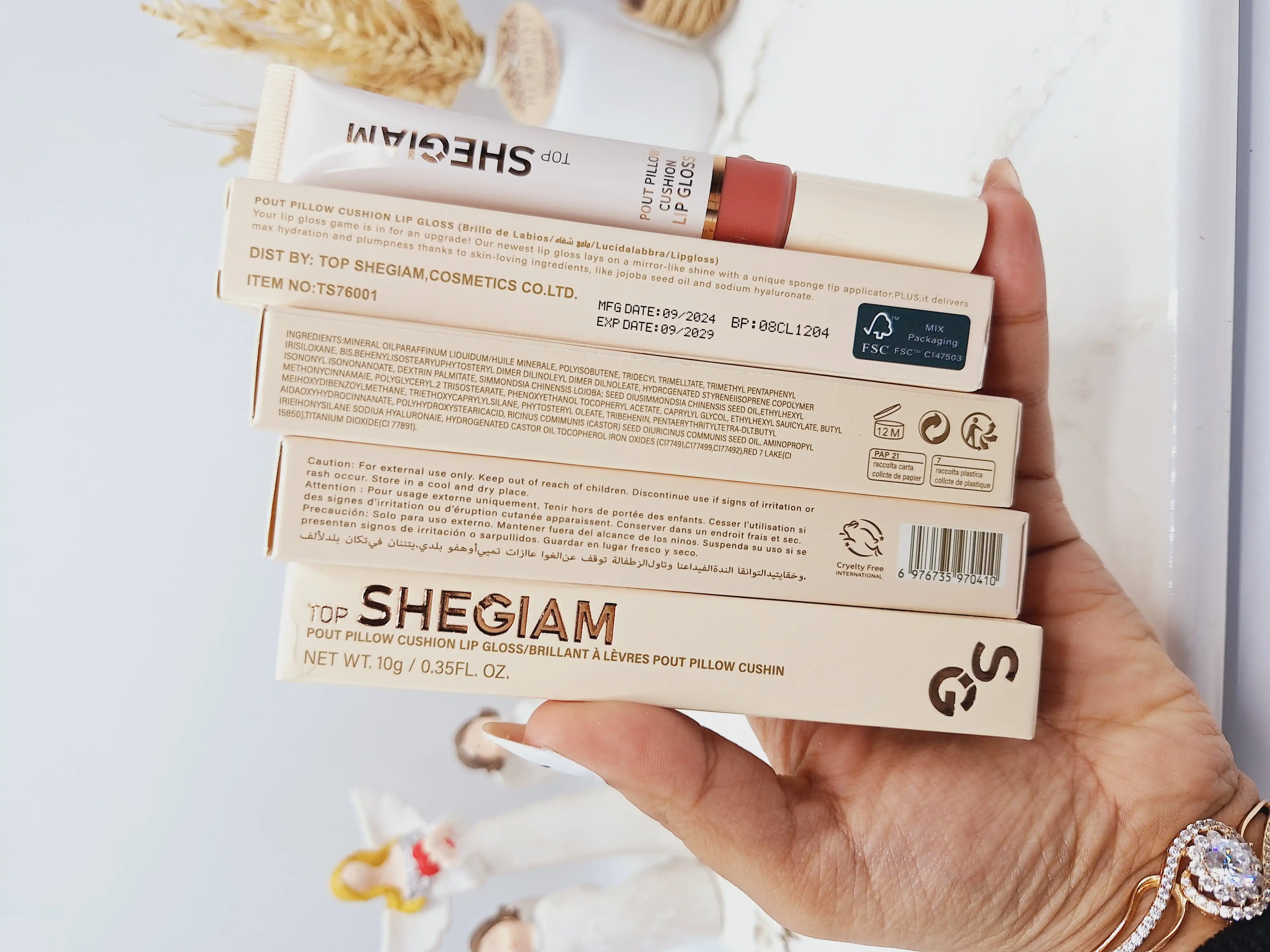 لیپ گلاس خیس کوشنی پرطرفدار شیگلم با کیفیت و خوش رنگ SHEGIAM کد 0410