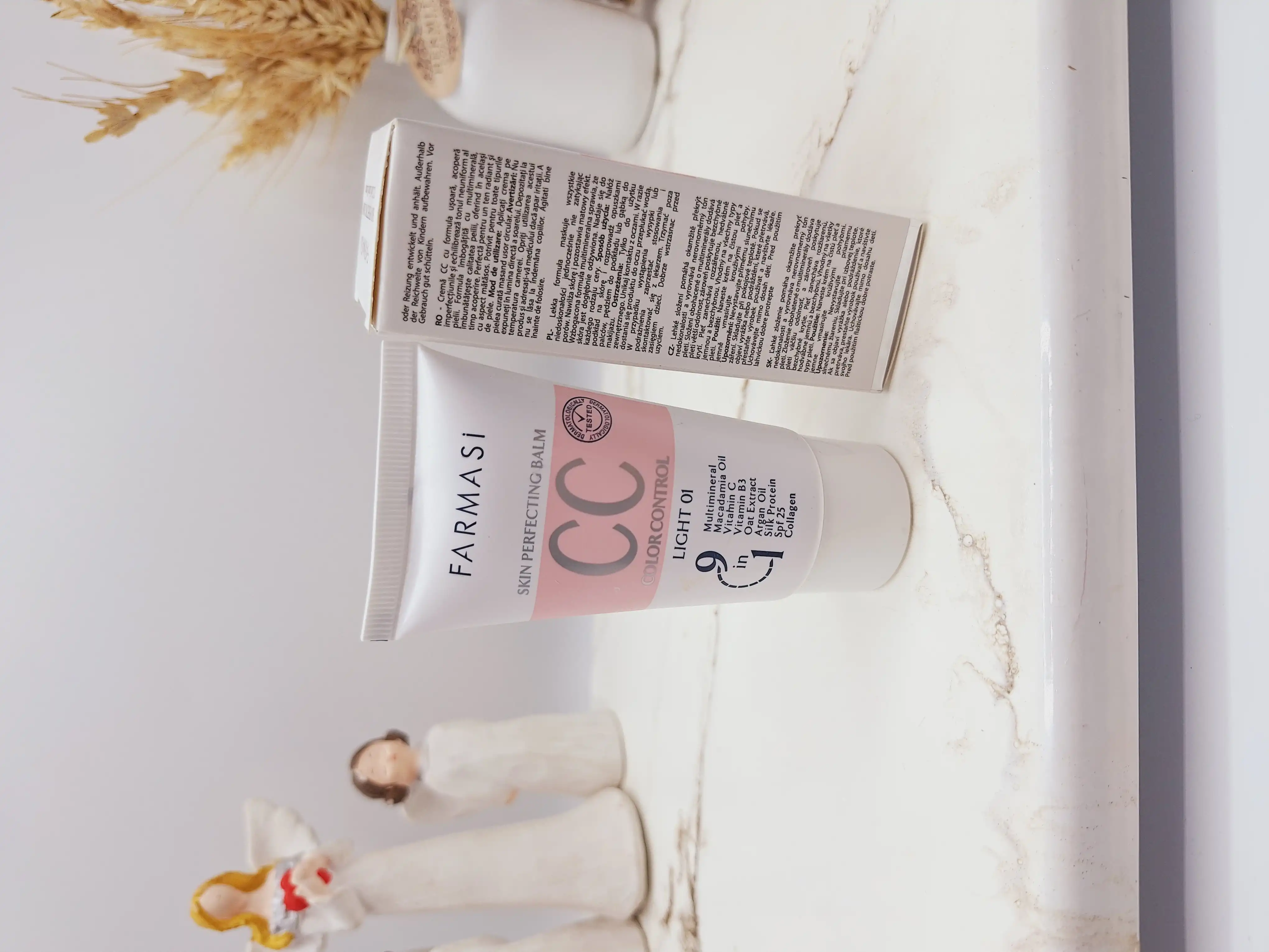 سی سی کرم پودر فارماسی FARMASI  حجم 50 میل کارتن صورتی کد 3991