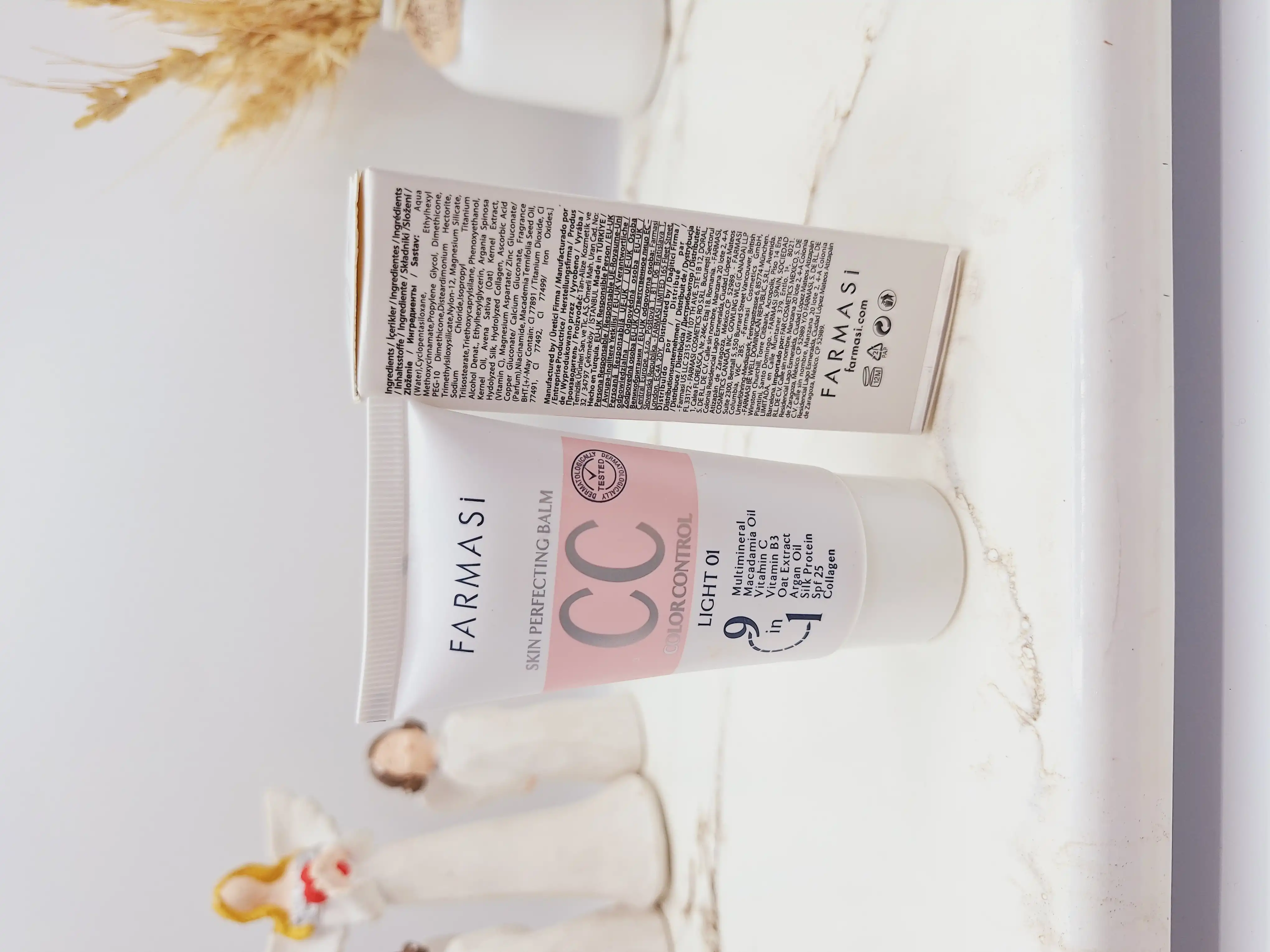 سی سی کرم پودر فارماسی FARMASI  حجم 50 میل کارتن صورتی کد 3991