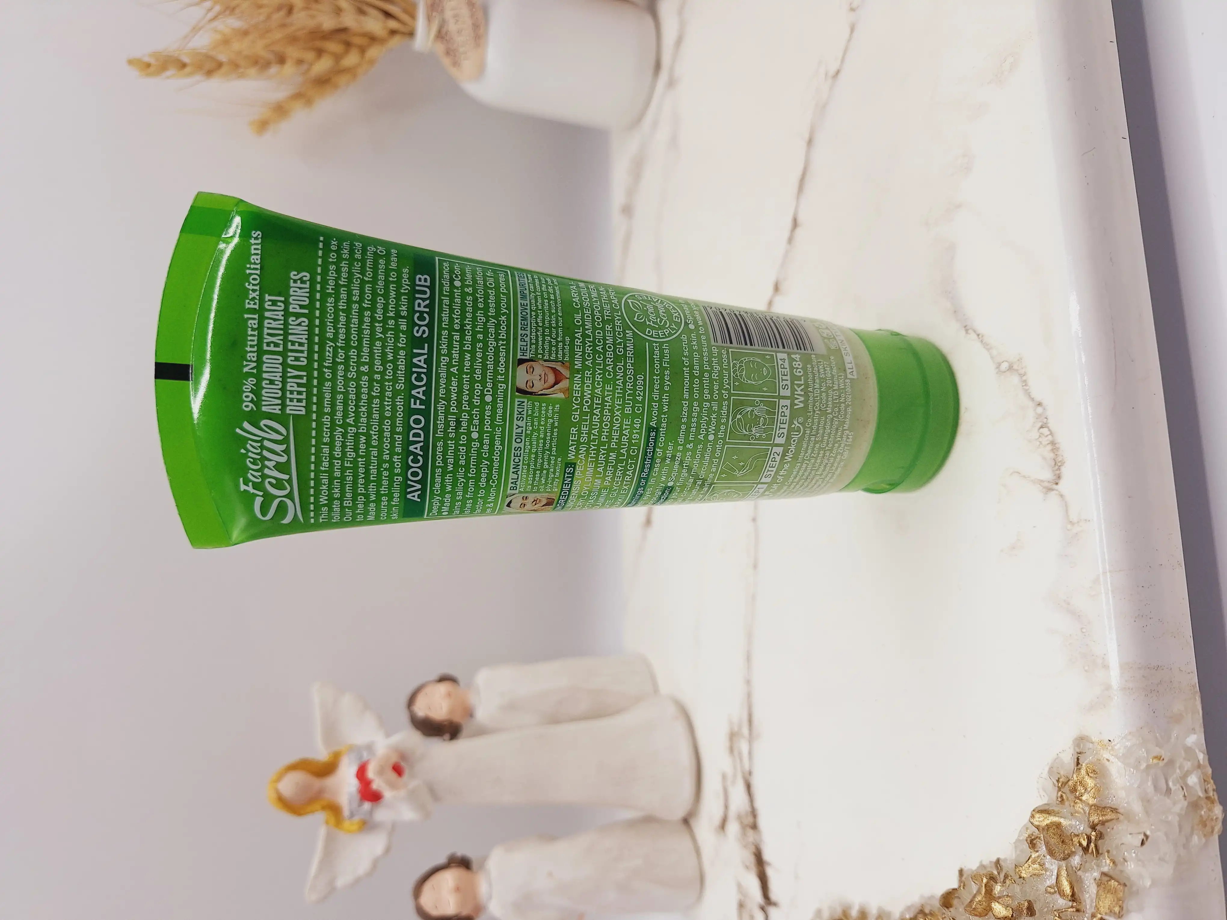 اسکراب و لایه بردار کوچک کننده منافذ رایحه آوکادو برند وکالی کد WKL684