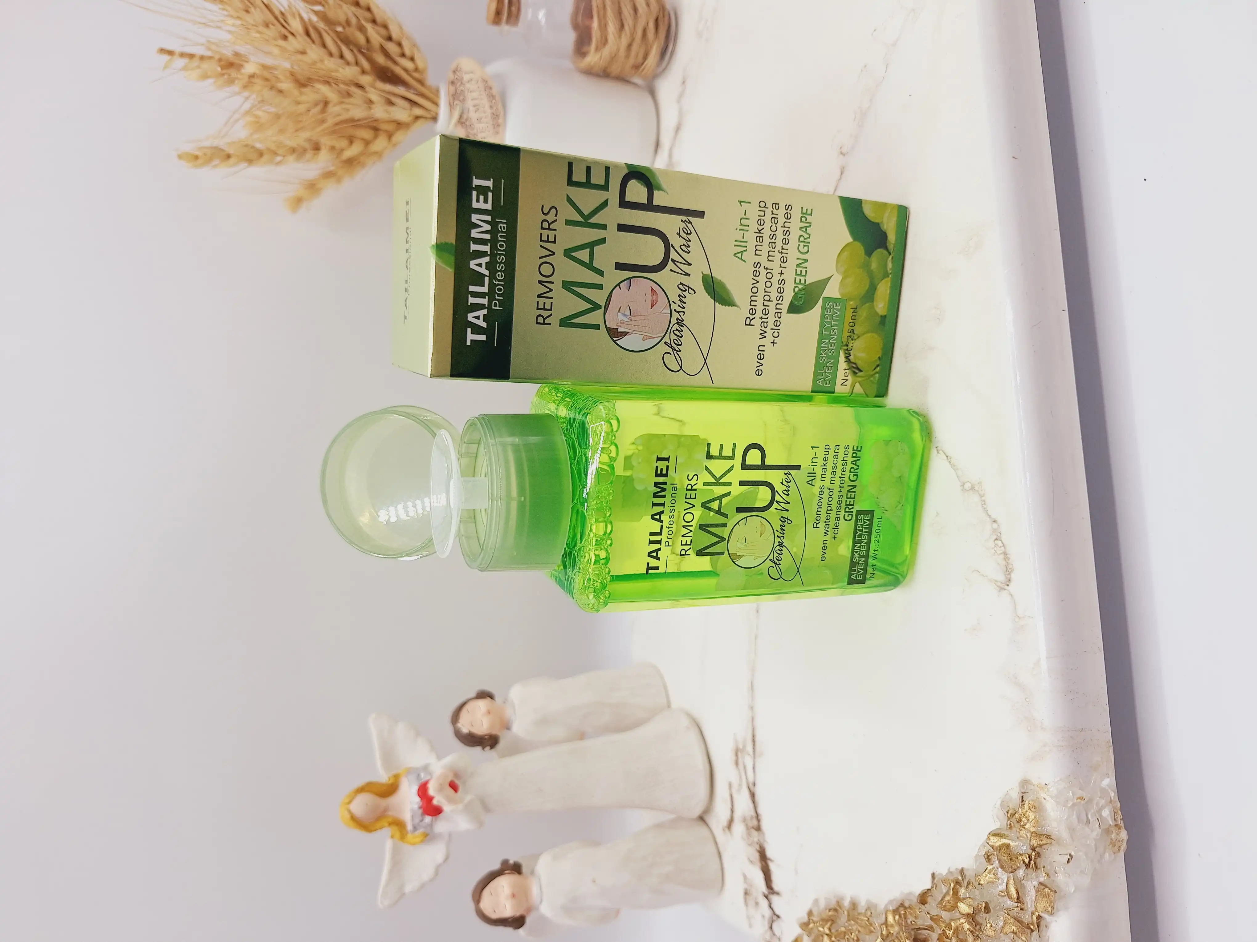 آرایش پاک کن آبرسان مدل انگور سبز برند تایلامی کد 0117