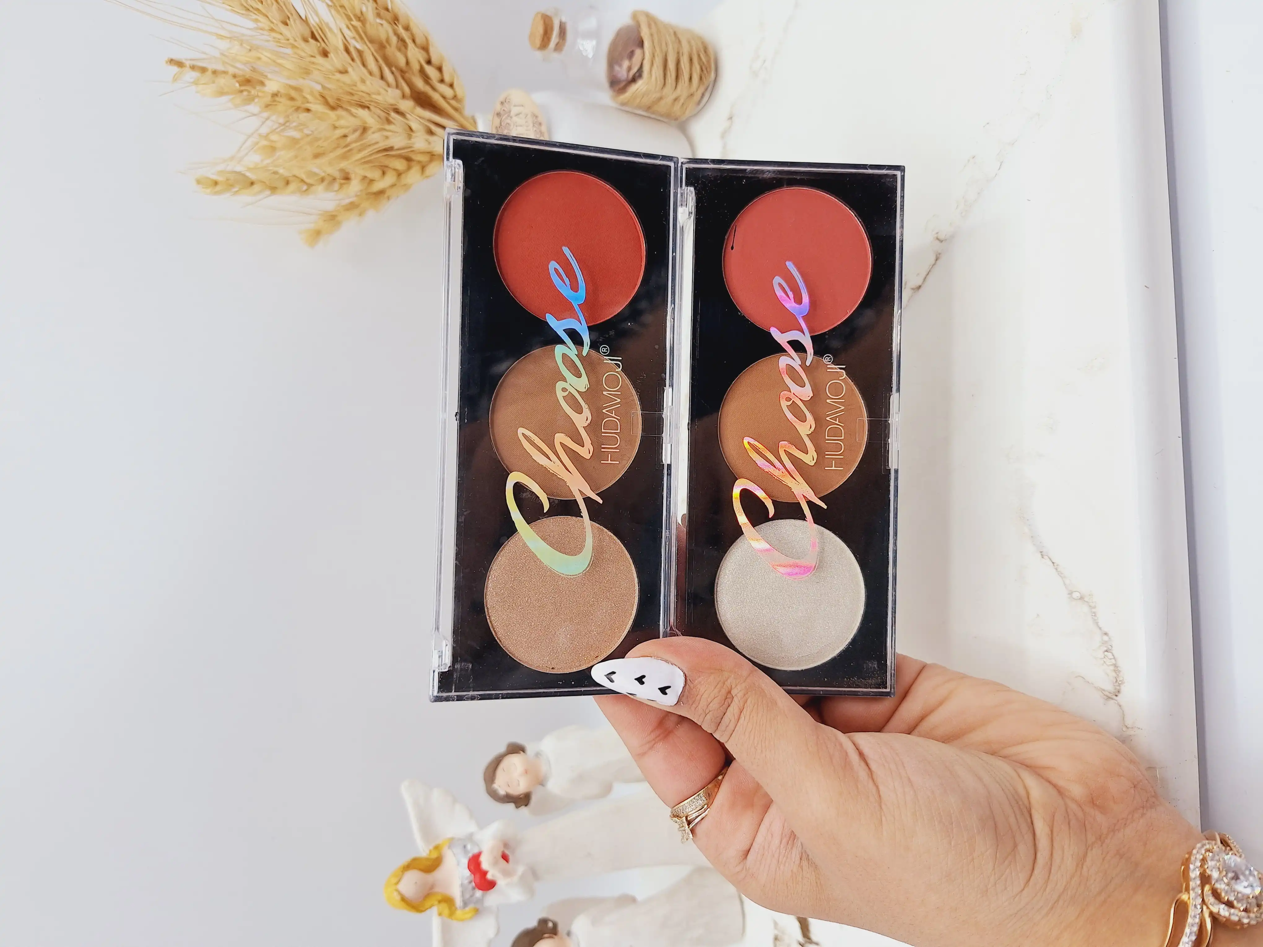 پالت رژگونه و هایلایتر و کانتور پودری  برند هداموجی HUDAMOJI کدCC_011