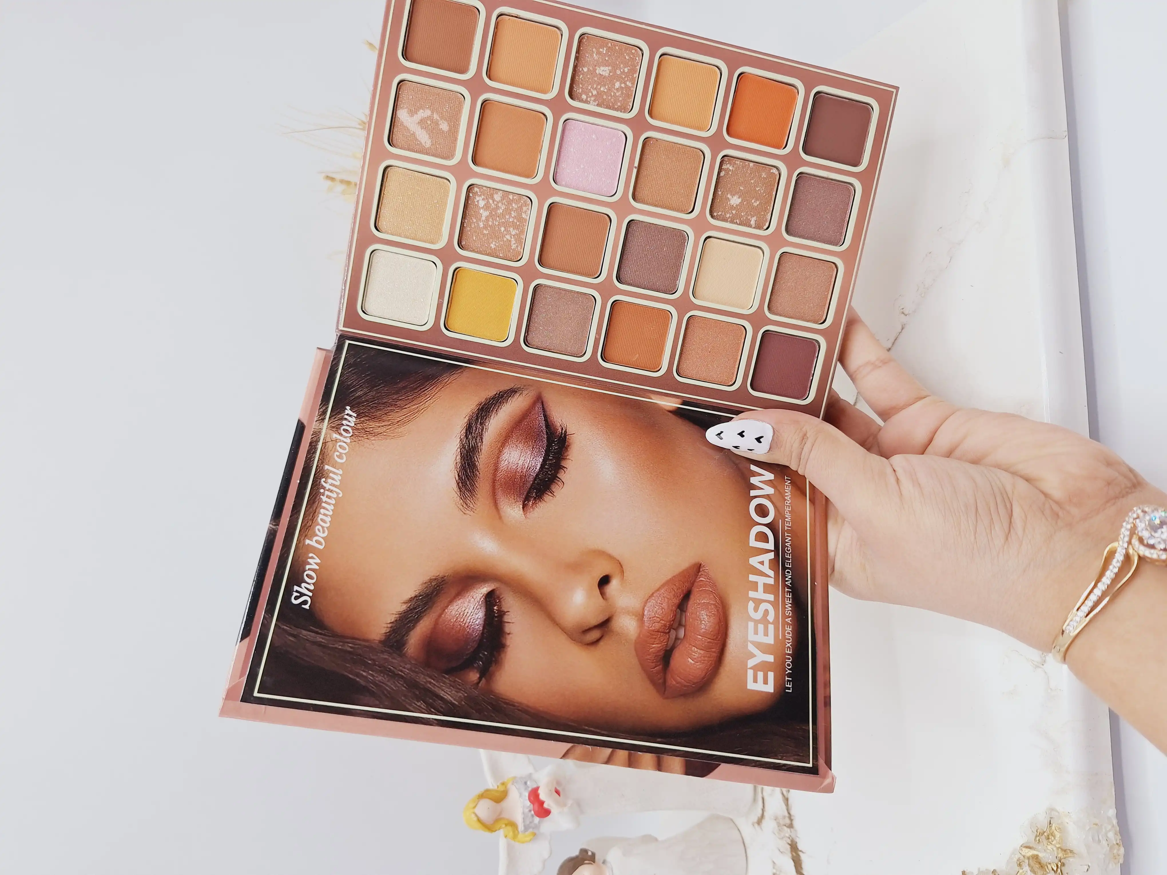 پالت سایه آلبومی 43 رنگ اورجینال KIRSCHE کد K3583