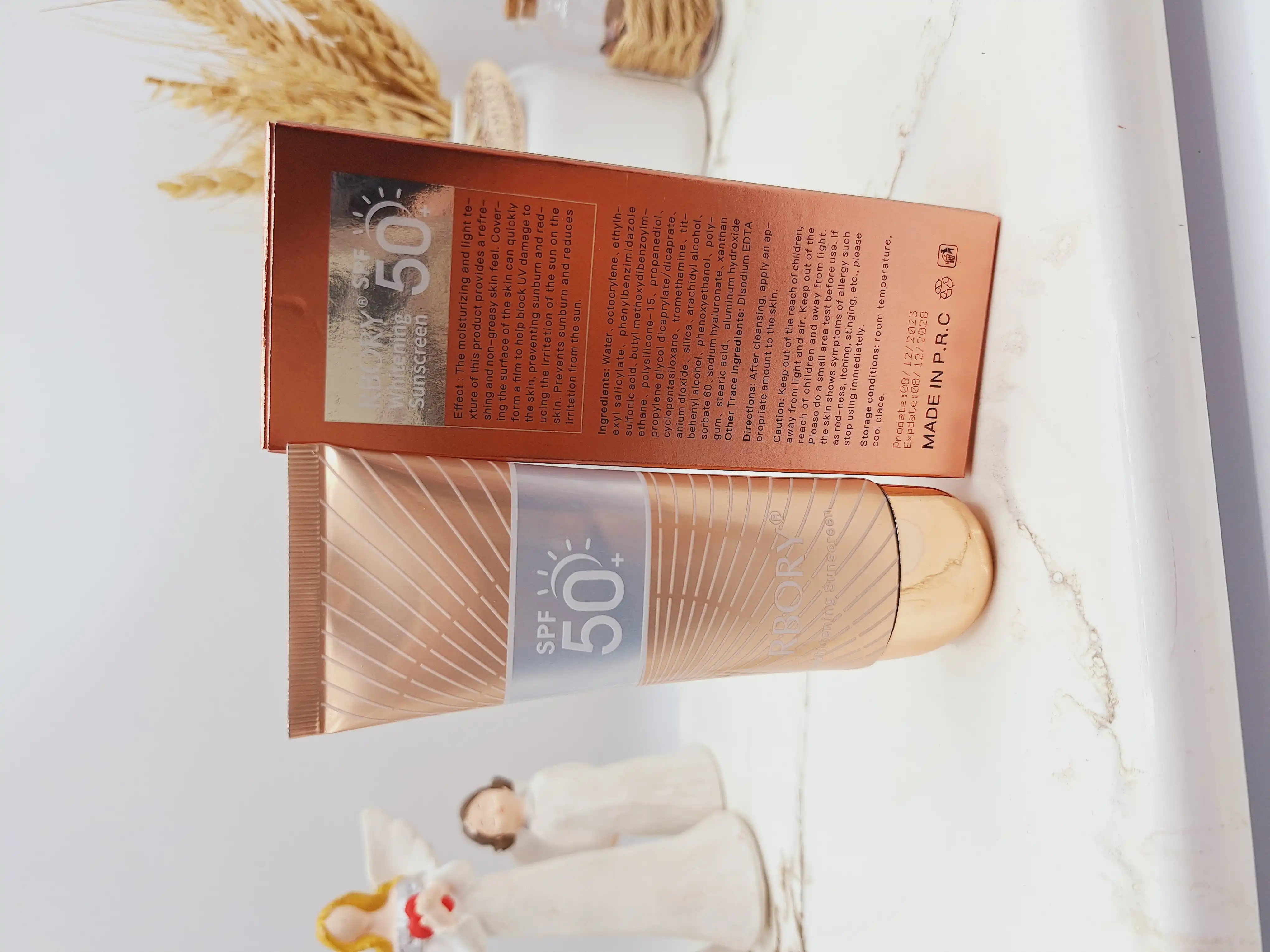 ضد آفتاب بی رنگ SPF 50 برند RBORY اصلی کد R22002