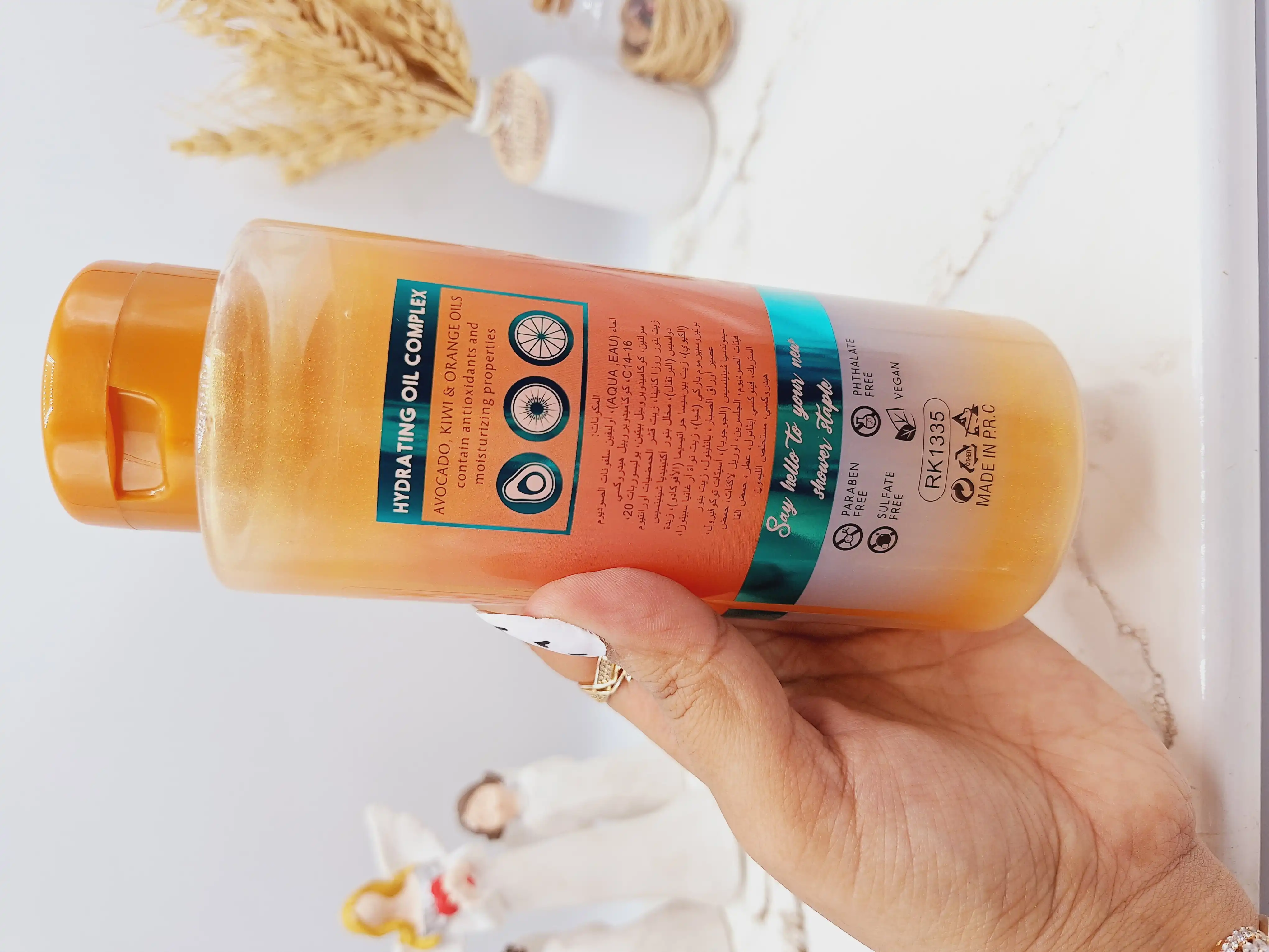 ژل حمام شاین دار با رایحه ویتامین سی  برند RAKO کد RK1335