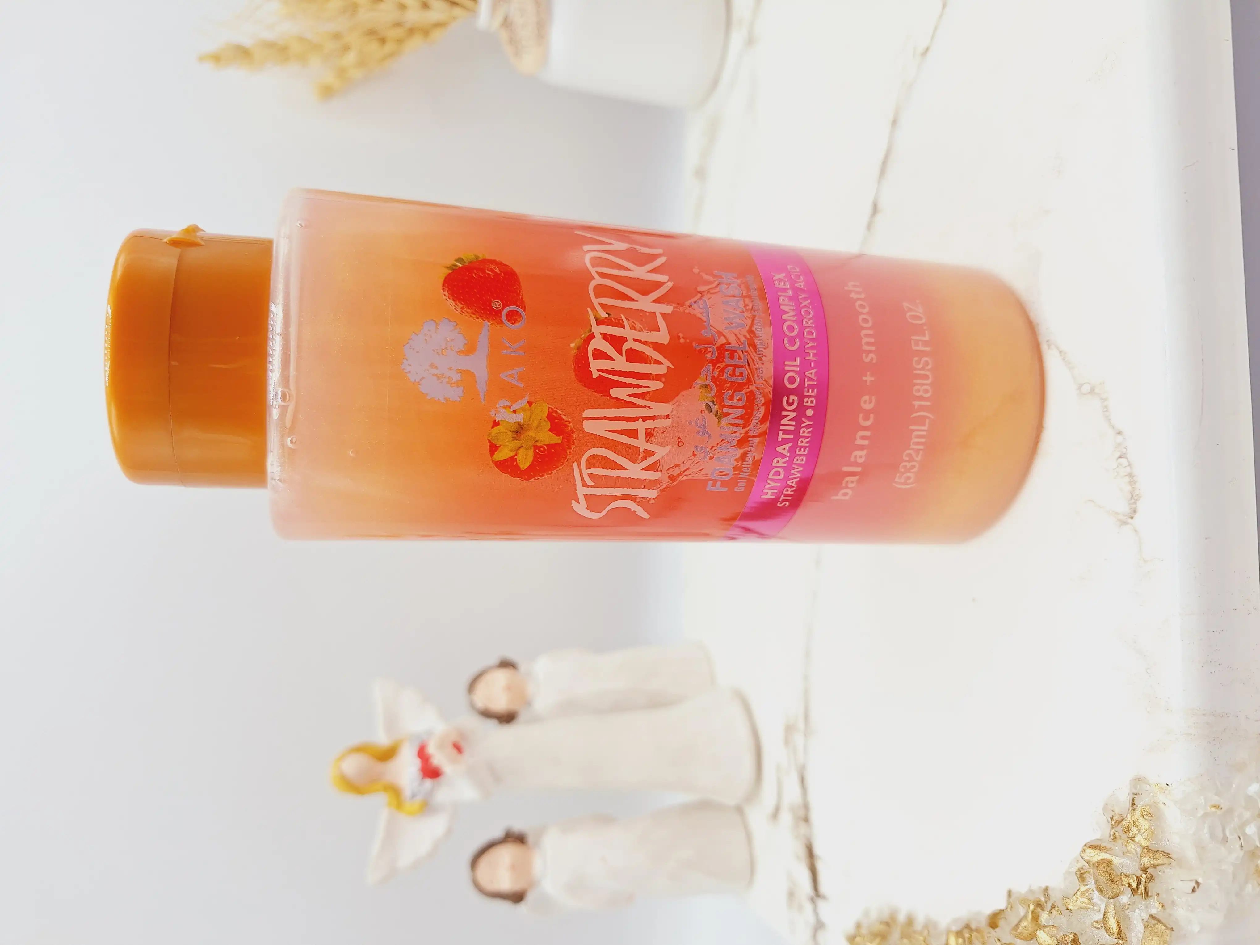 ژل حمام شاین دار با رایحه توت فرنگی برند راکو RAKO کد RK1337