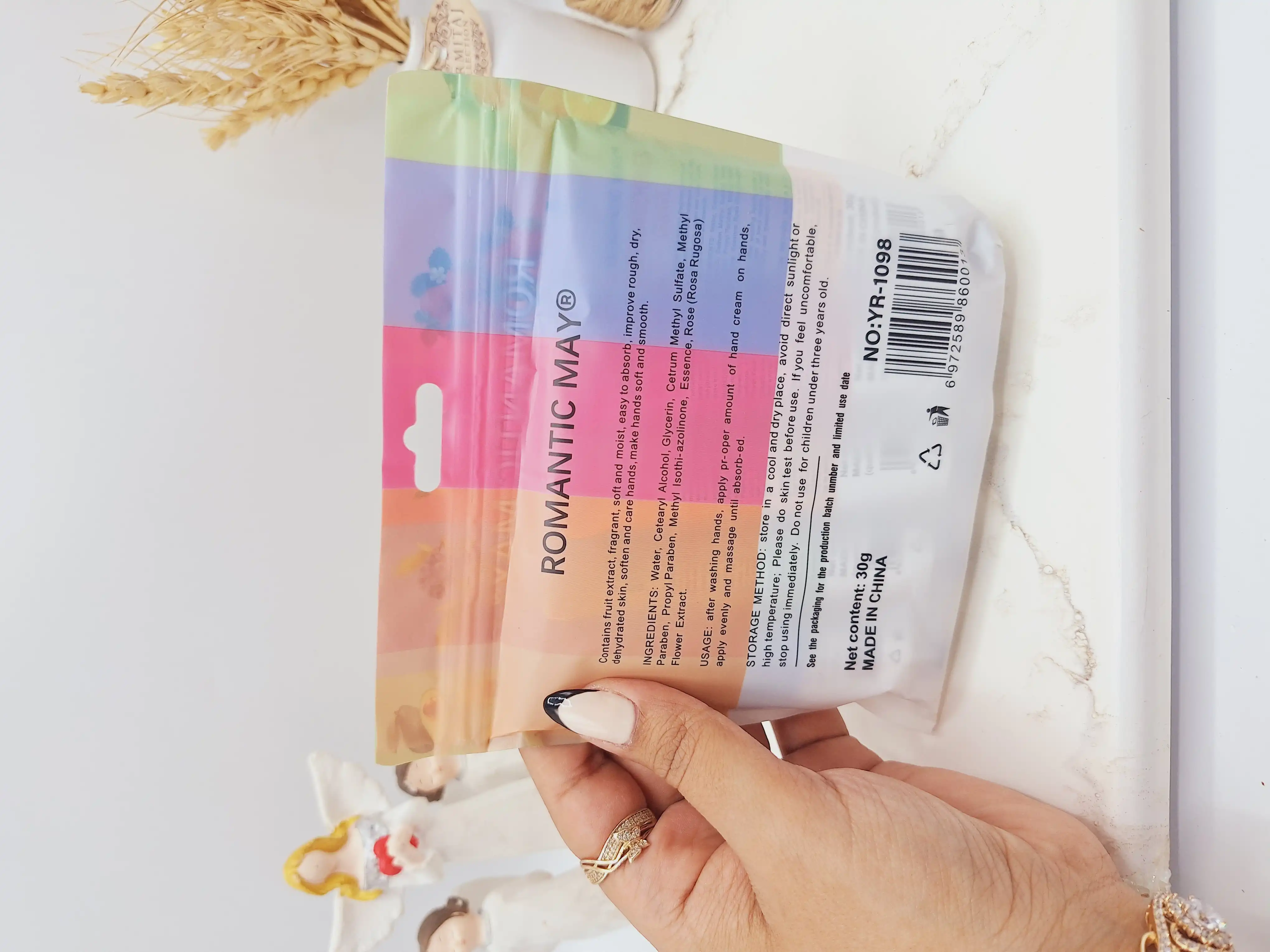 پک پنج عددی کرم دست  میوه ای برند ROMANTIC MAY کد YR_1098