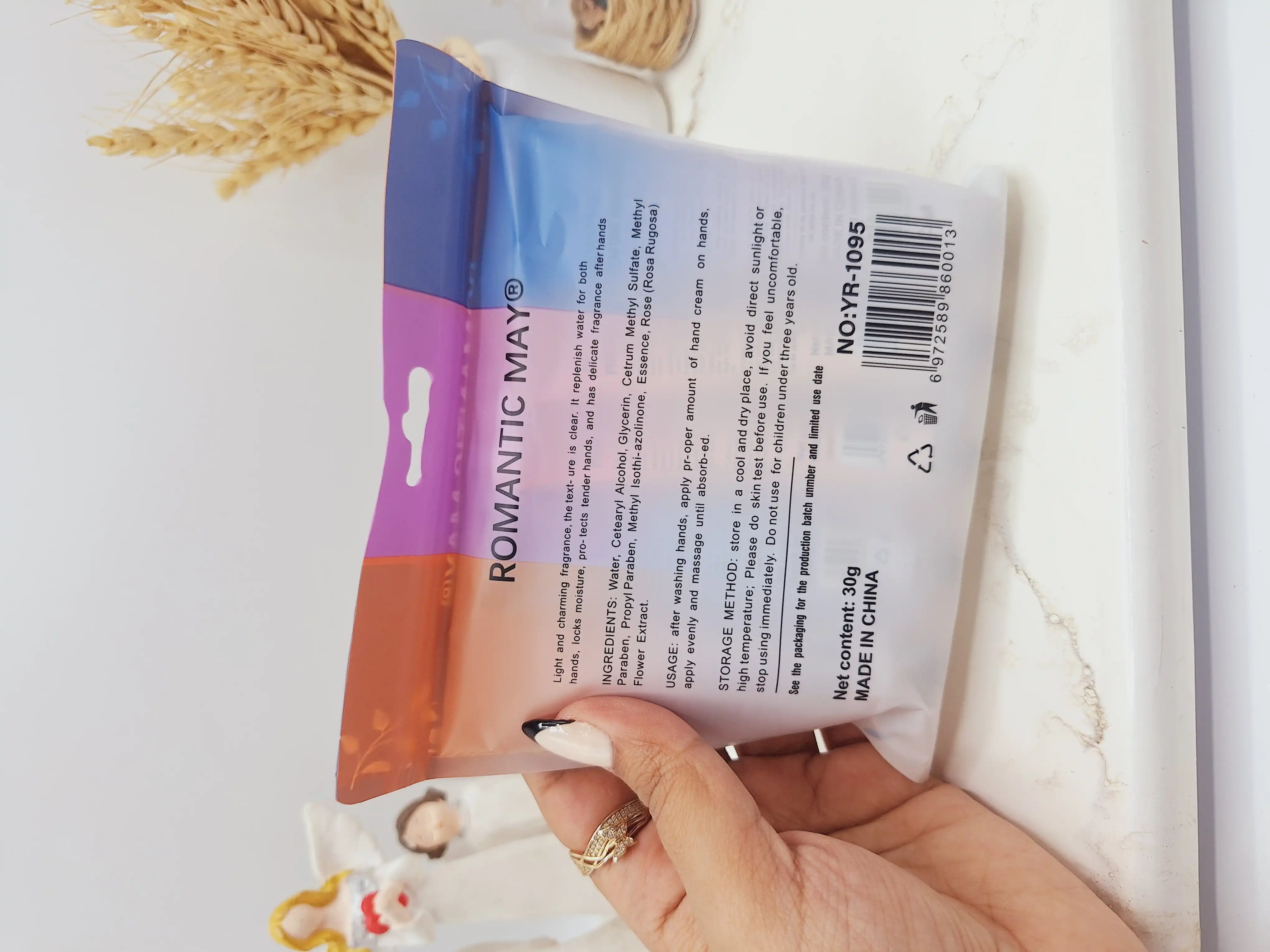 پک پنج عددی کرم دست عطری برند ROMANTIC MAY کد YR_1095