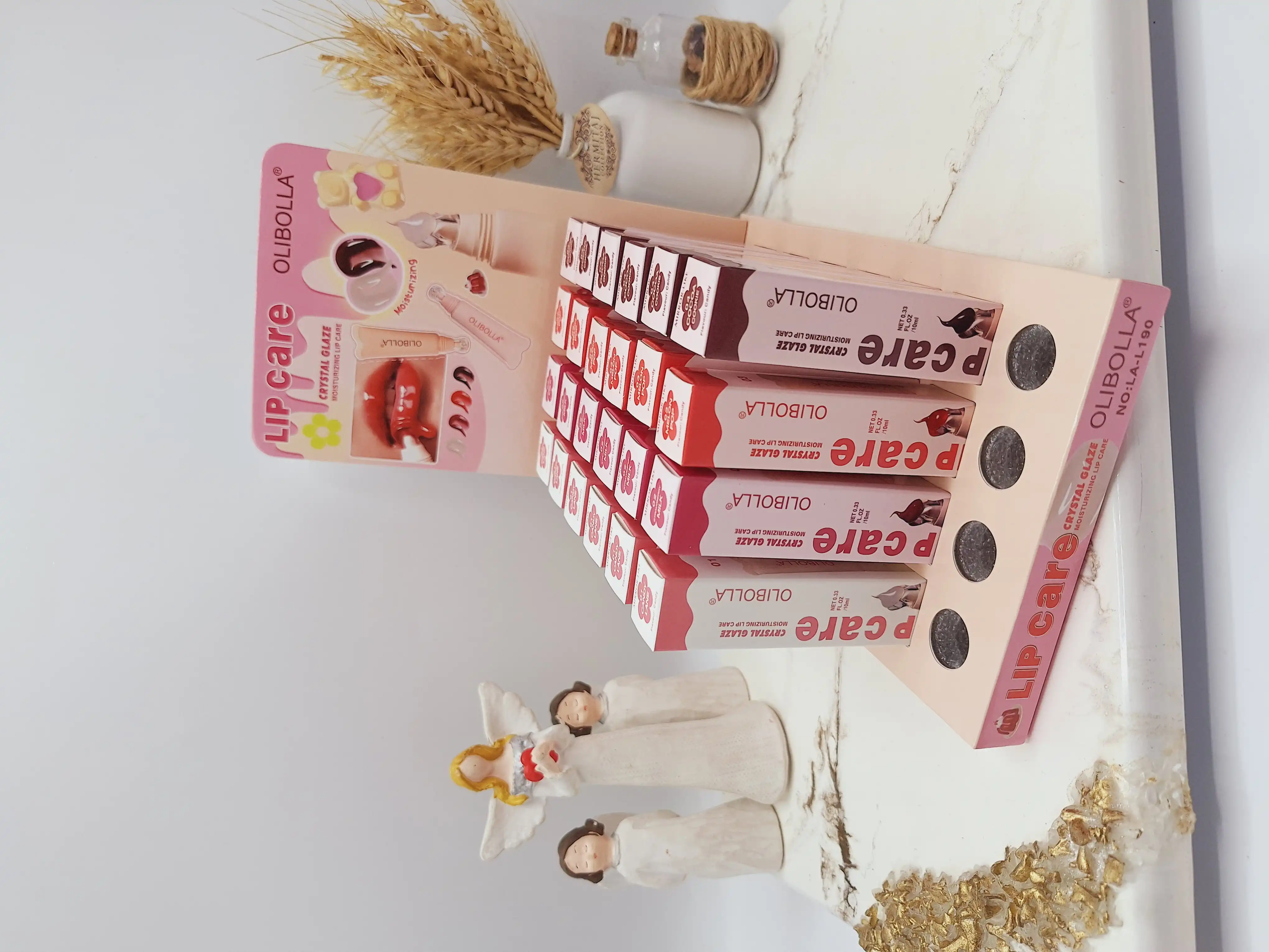 لیپ گلاس شیشه ای برند OLIBOLLA رایحه کیکی کد LA_L190