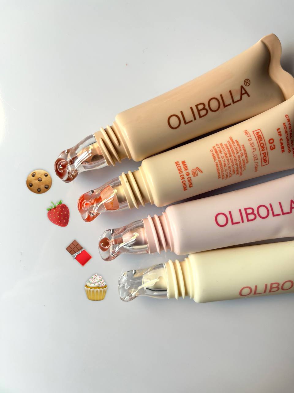 لیپ گلاس شیشه ای برند OLIBOLLA رایحه کیکی کد LA_L190