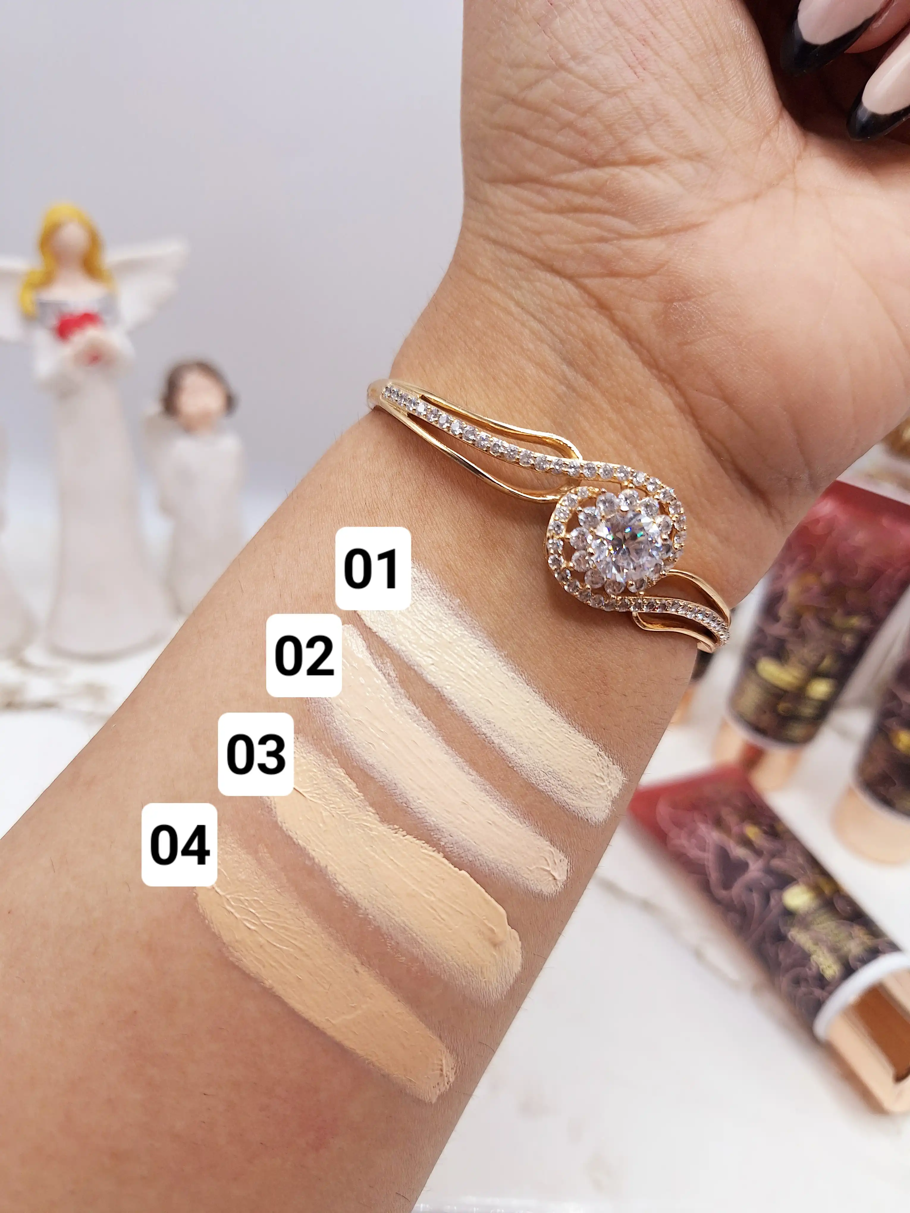 سی سی کرم با پوشش بالا برند LAKME 9TO5 کد JC3001