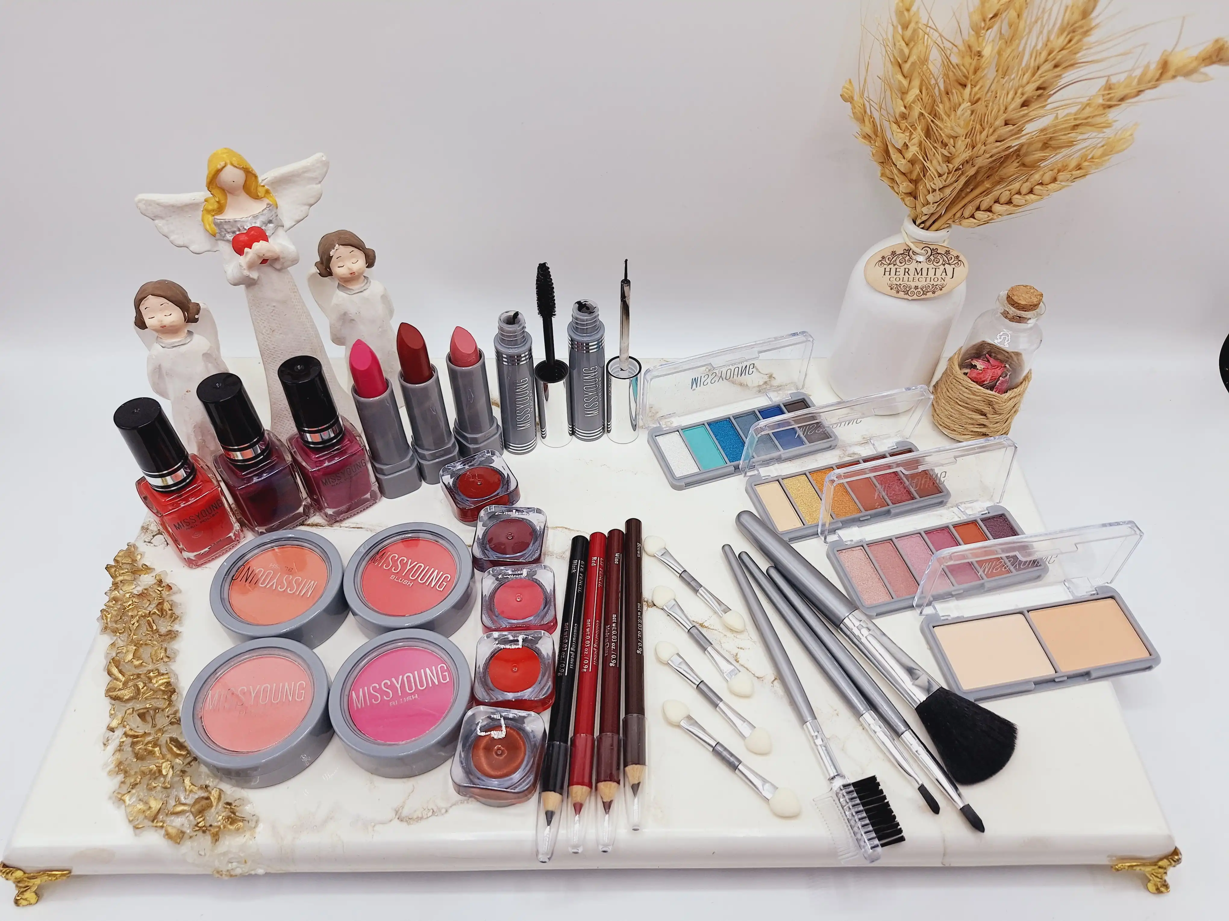 ست کامل کیف ارایشی سه طبقه کد5614