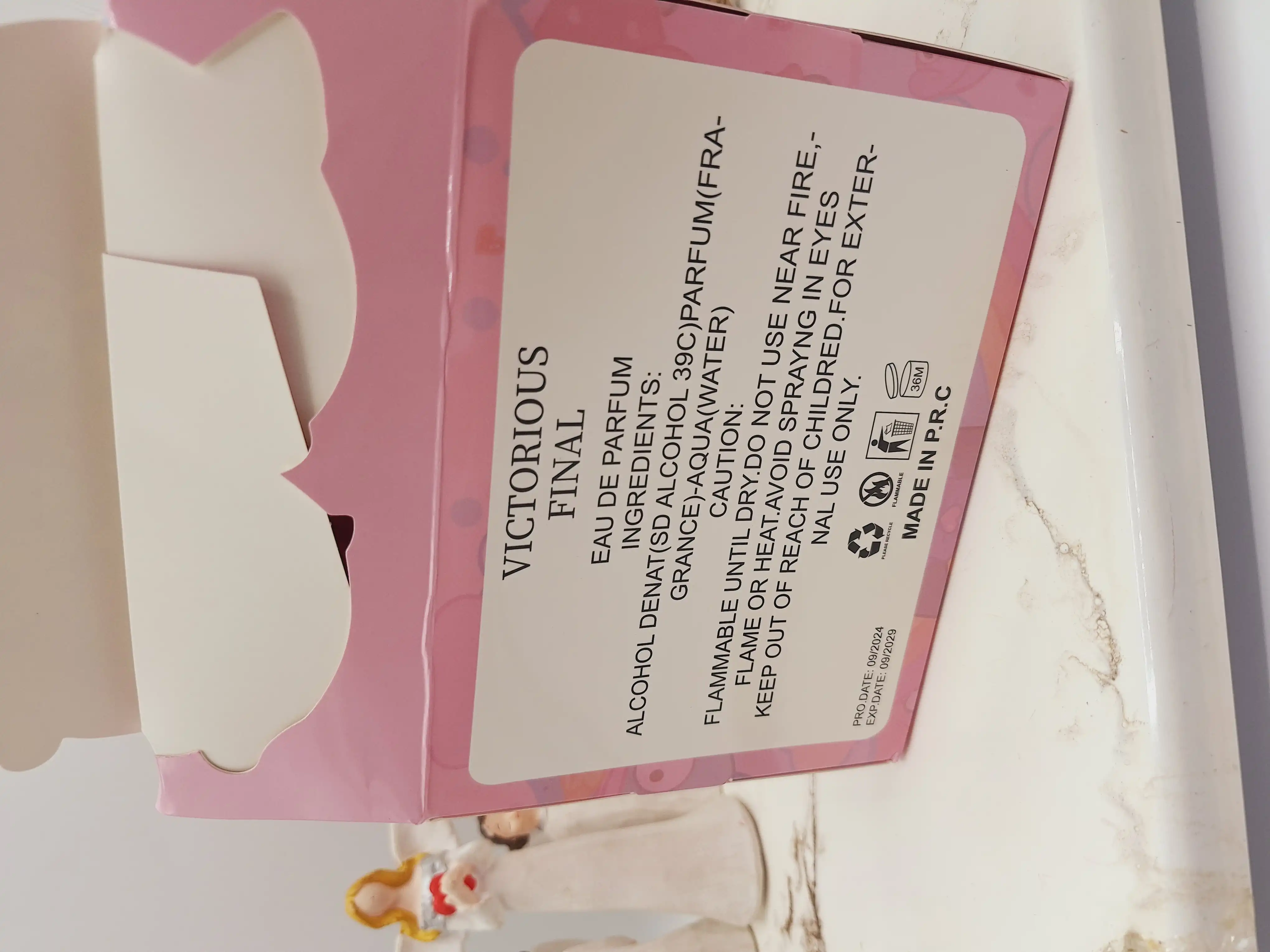 عطر قلمی رایحه فانتری طرح دلقک