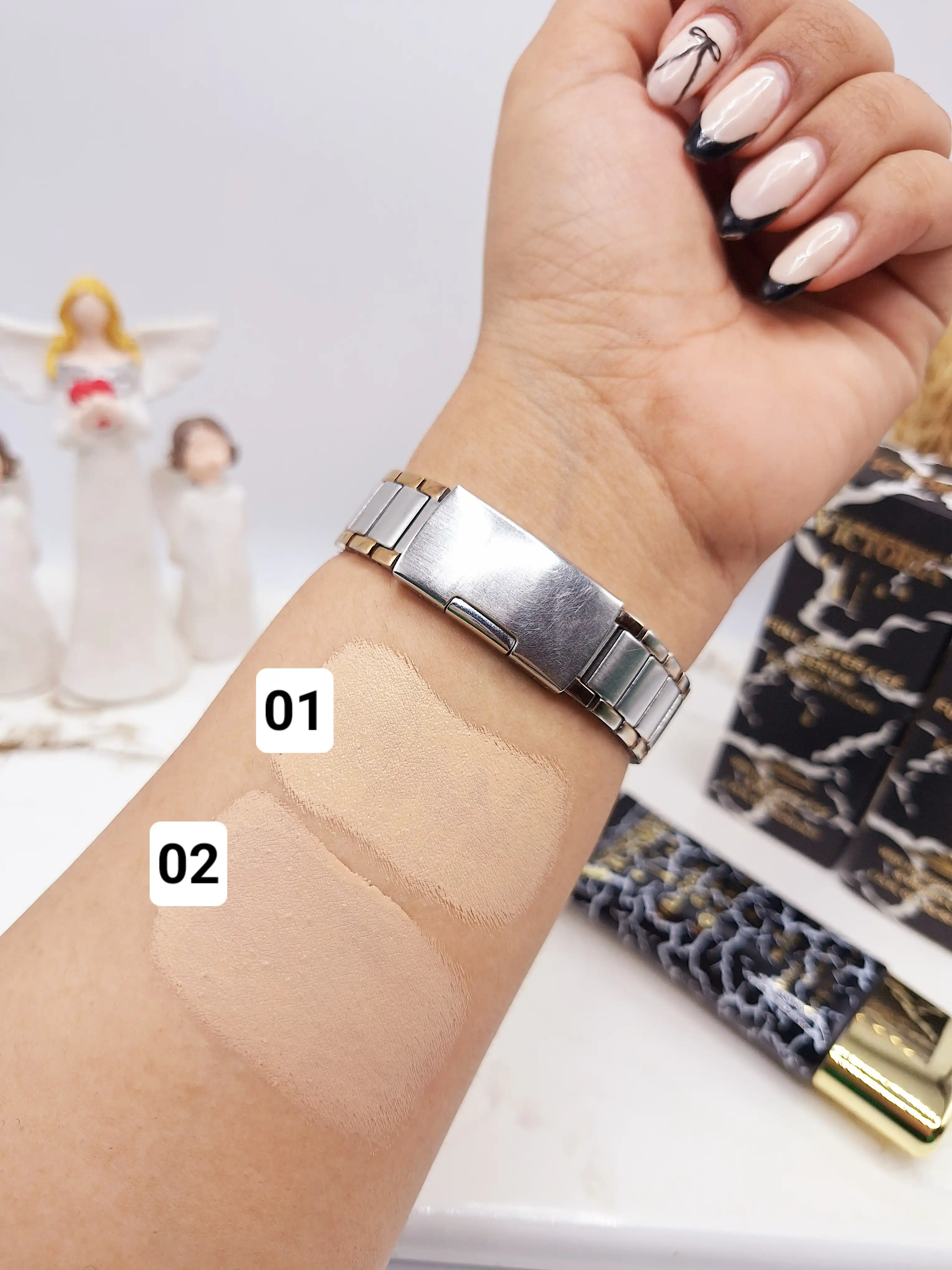 کرم پودر فول کاور و ضد آب ویکتوریا مخصوص گریم کد VF1208-13