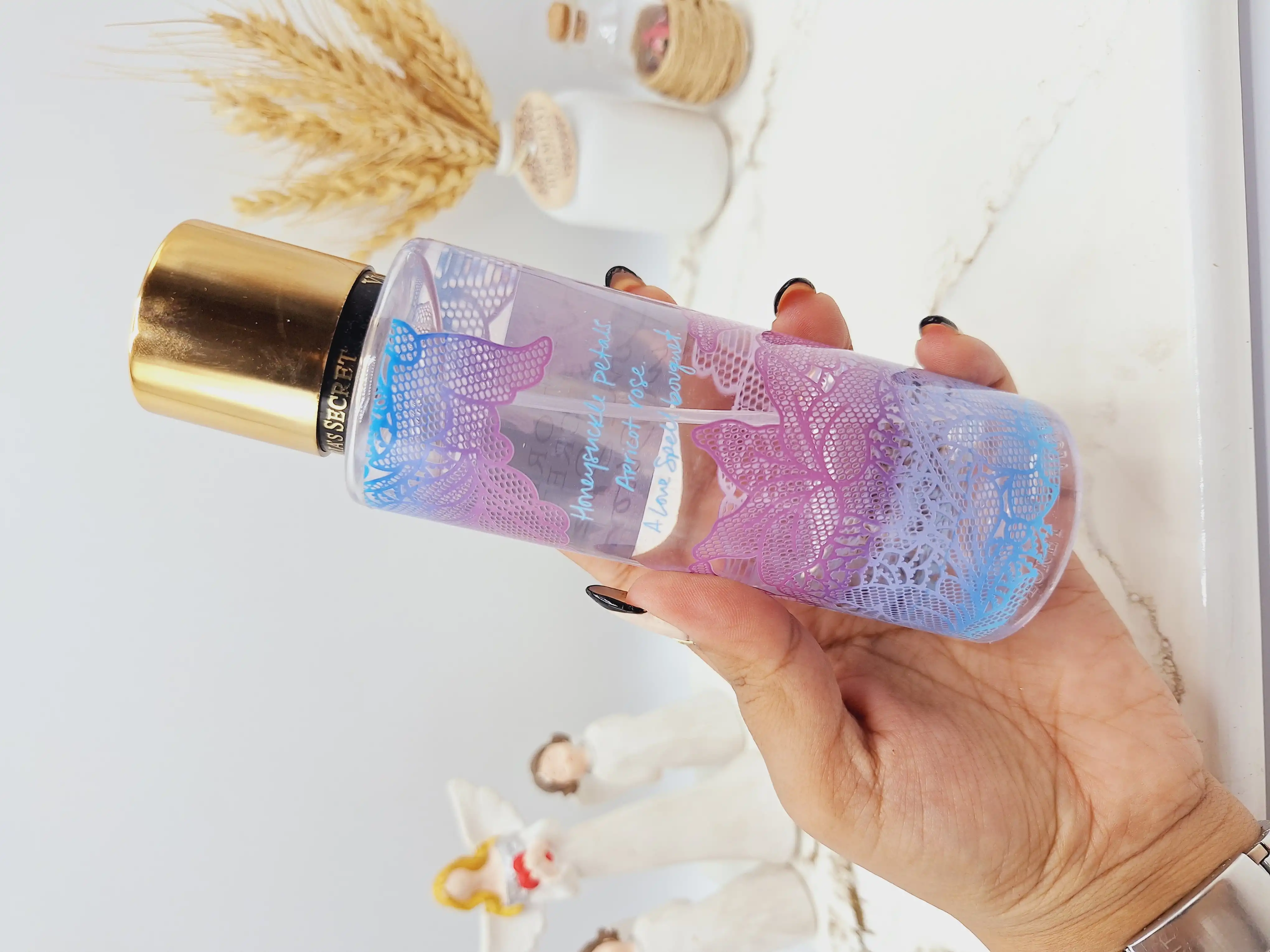 بادی اسپلش ویکتوریا سکرت مدل Love Spell In Bloom حجم 250میل