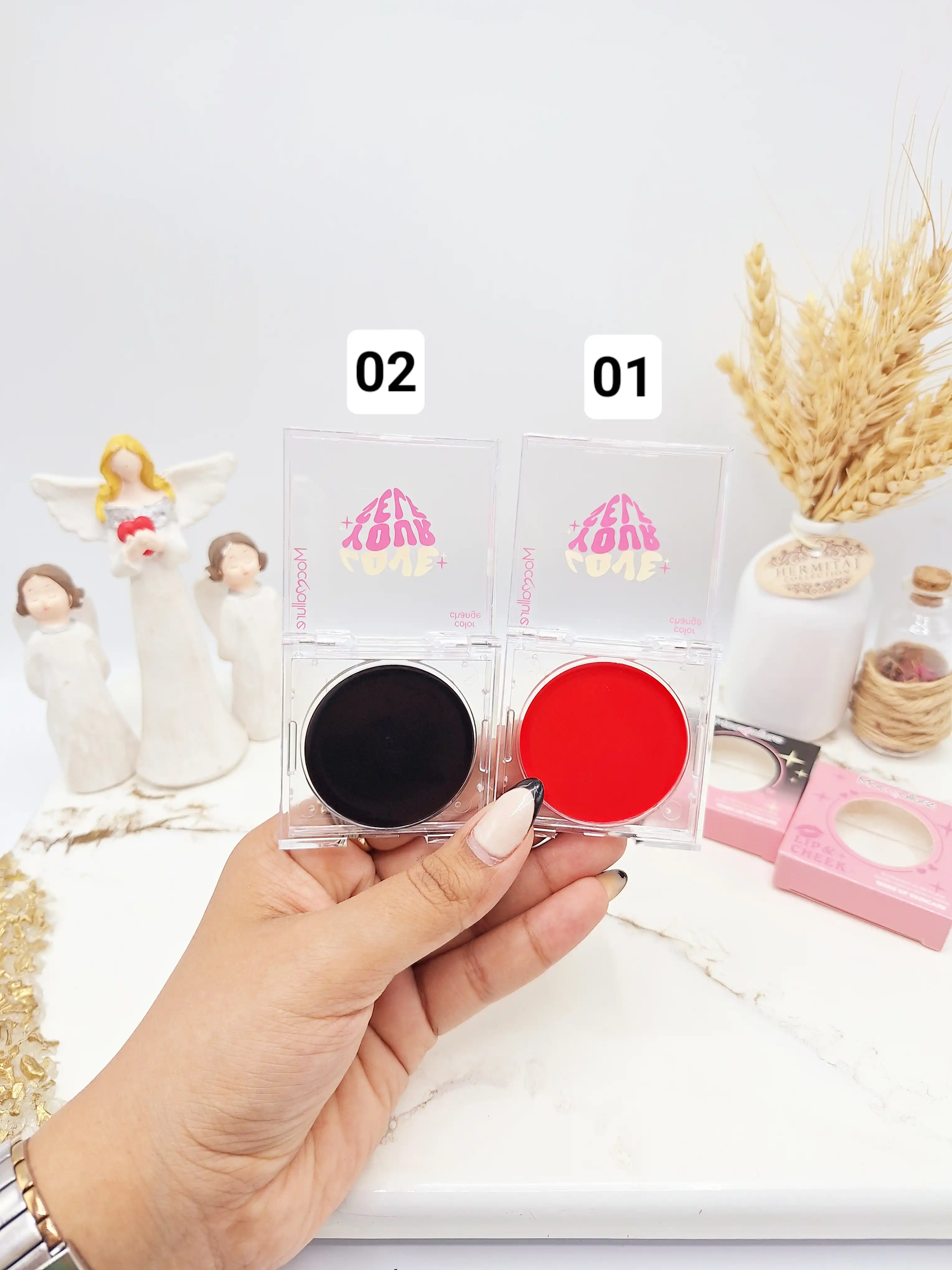 تینت لب و گونه جادویی سیاه برند موکالرو مدل LOVE YOUR SELF کد ES3766