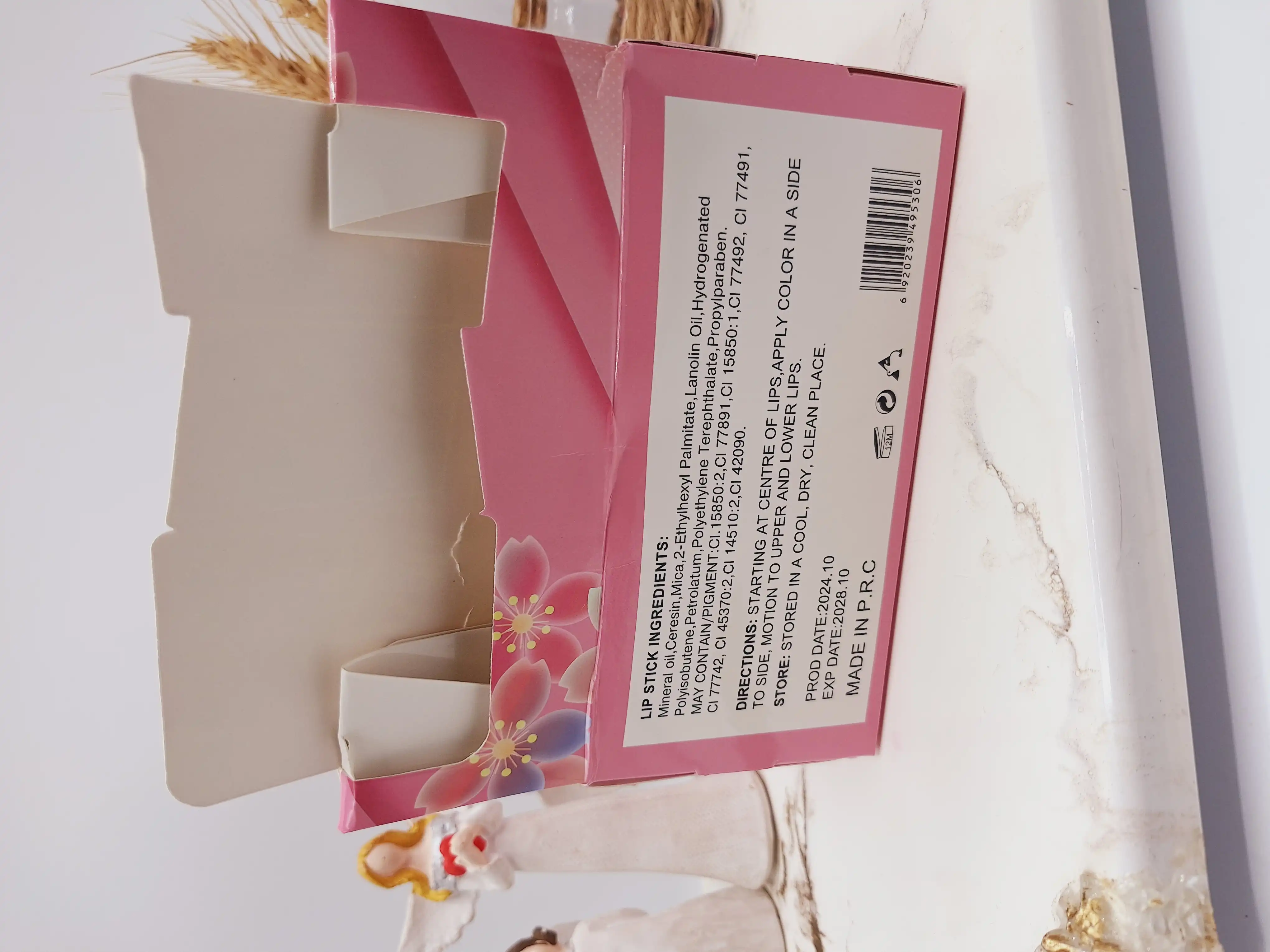 رژ جامد گلیتری خوش رنگ برند موکالره کد 770