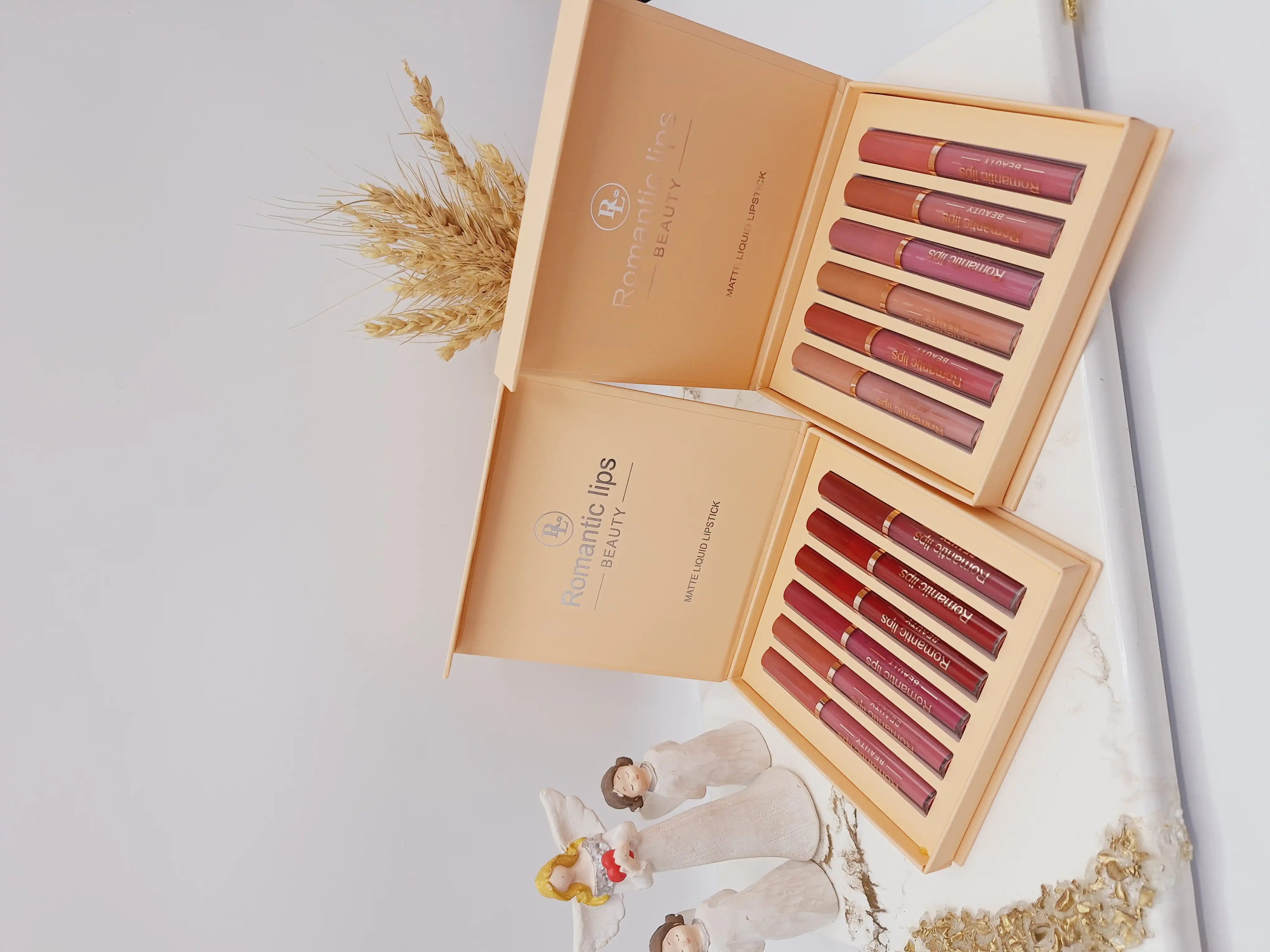 باکس رژ مایع اورجینال برند ROMANTIC LIP کد GR1130