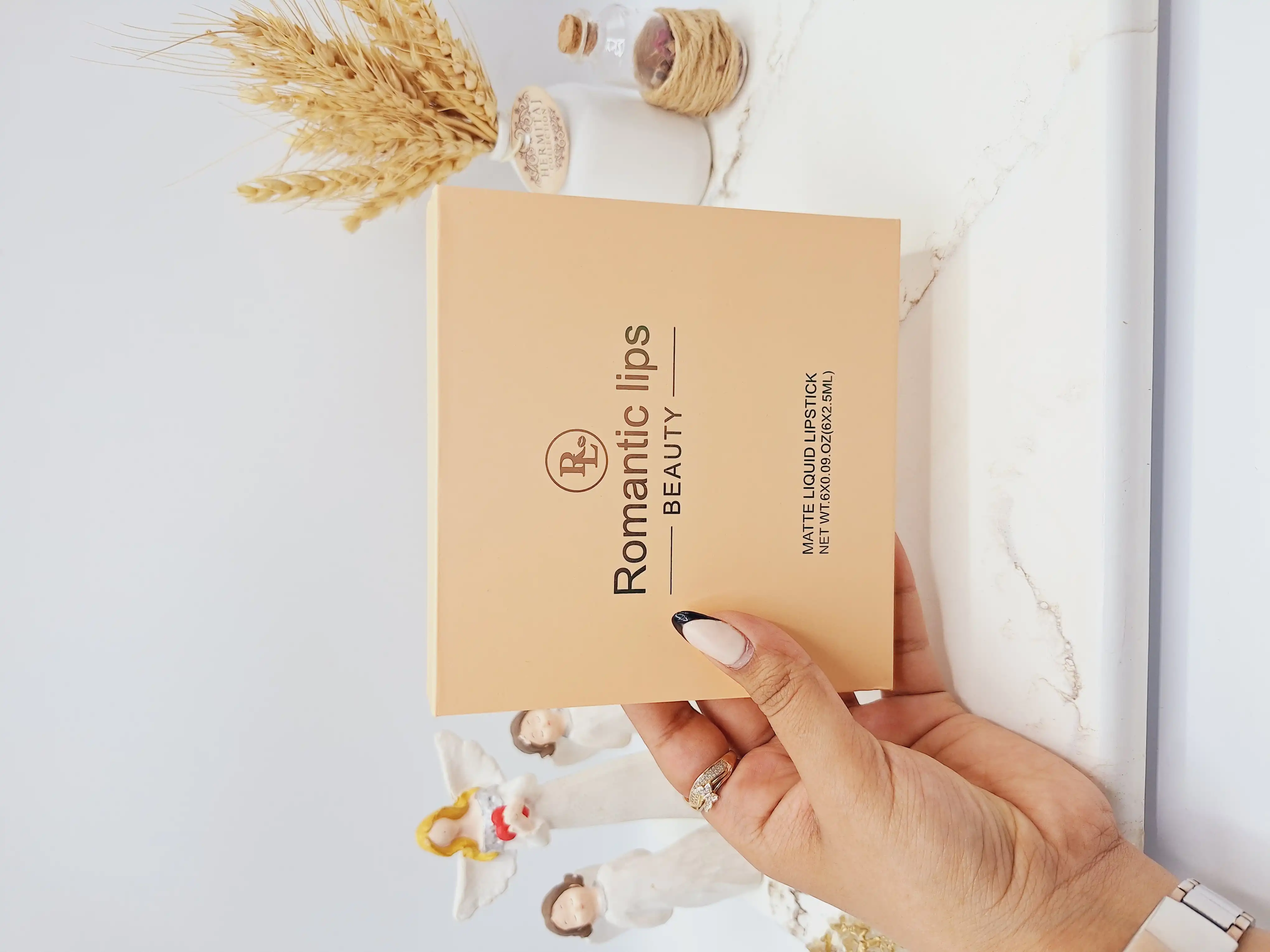 باکس رژ مایع اورجینال برند ROMANTIC LIP کد GR1130