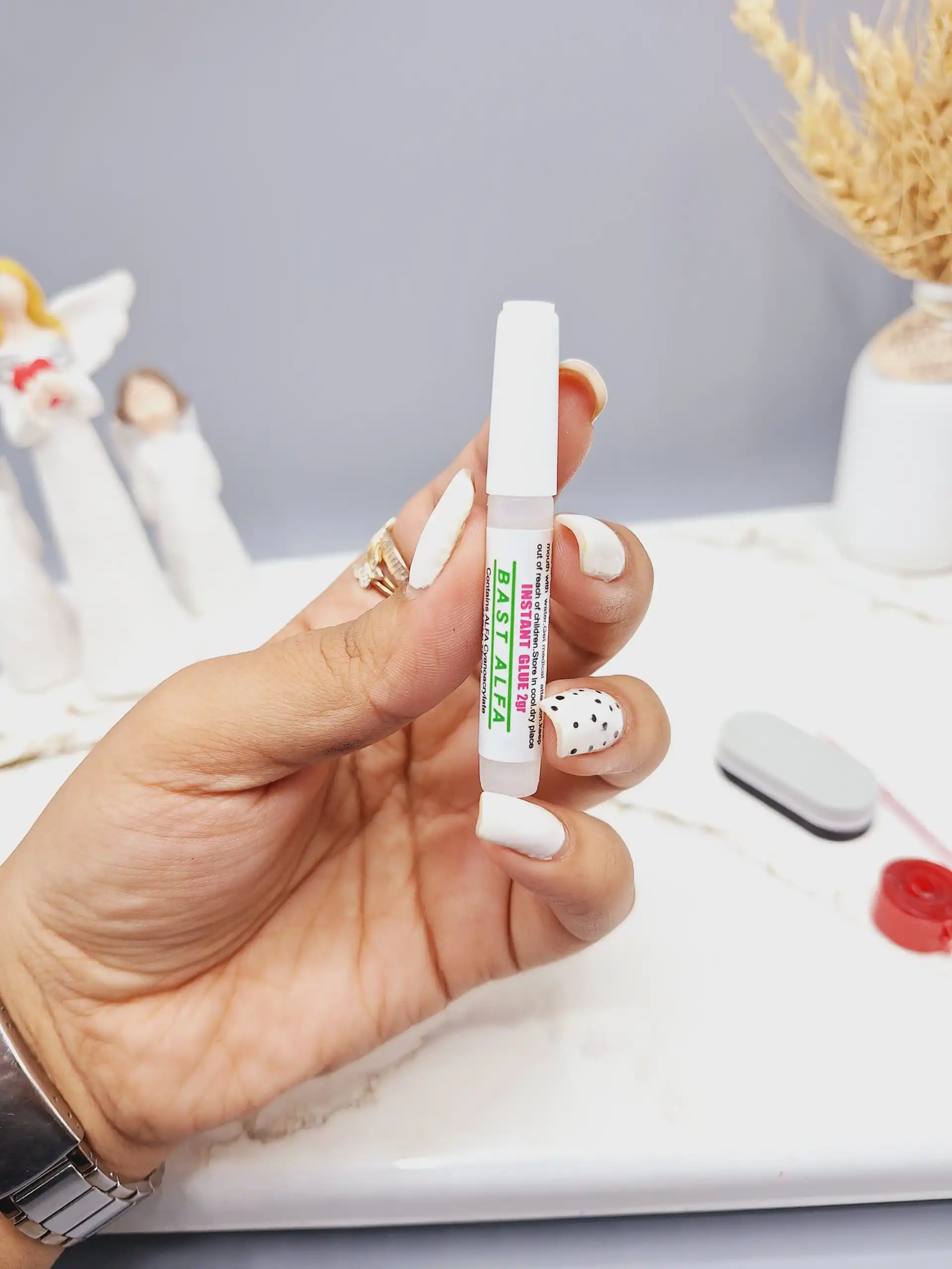 ناخن مصنوعی با مواد کاشت مدل هلویی آمبره (به همراه پک اختصاصی)