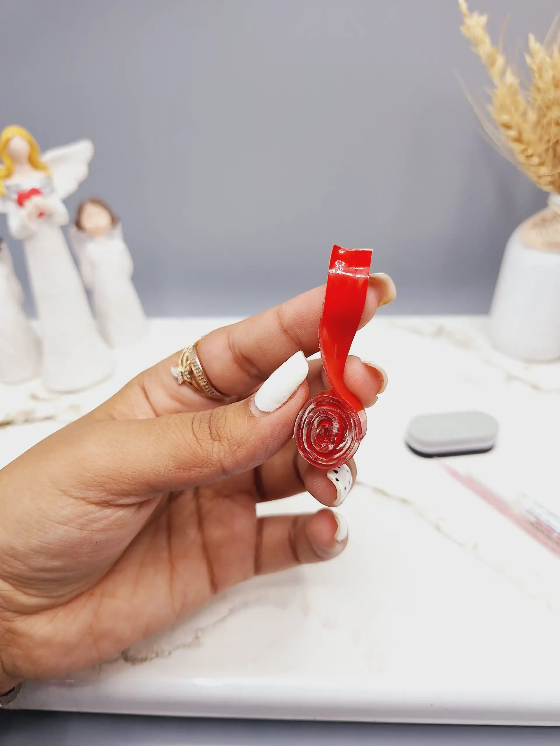 ناخن مصنوعی با مواد کاشت مدل هلویی آمبره (به همراه پک اختصاصی)