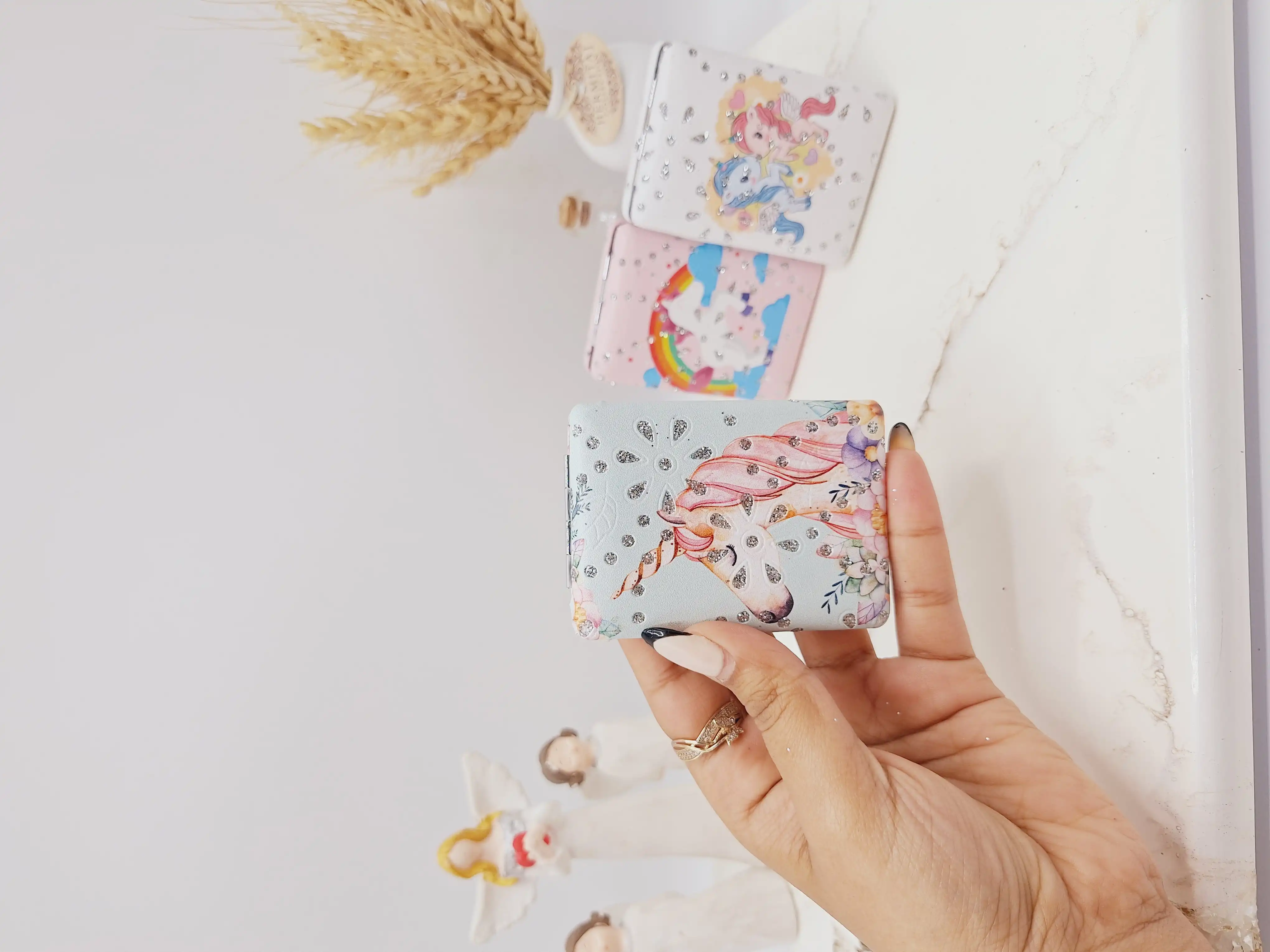 آینه دو طرفه جیبی طرح اسب تک‌ شاخ