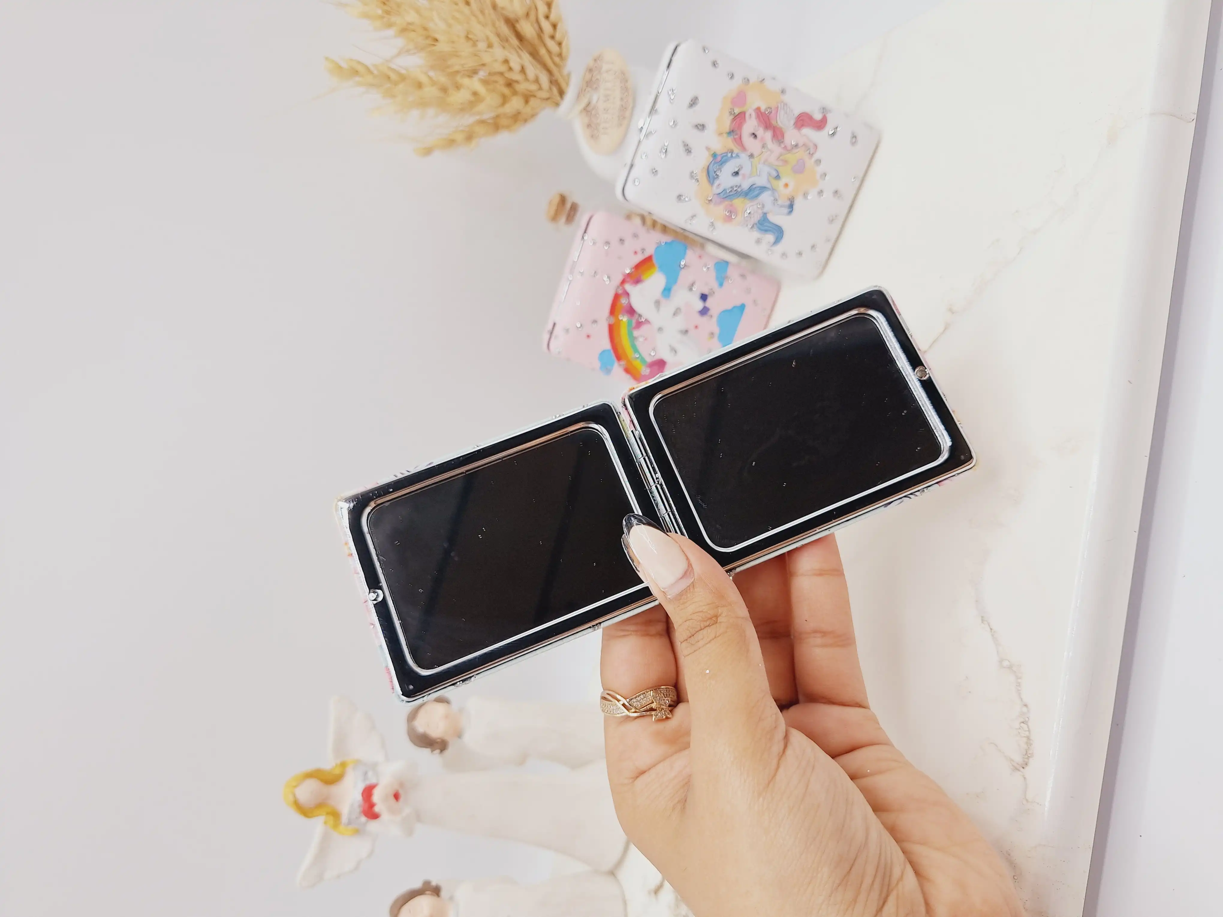 آینه دو طرفه جیبی طرح اسب تک‌ شاخ