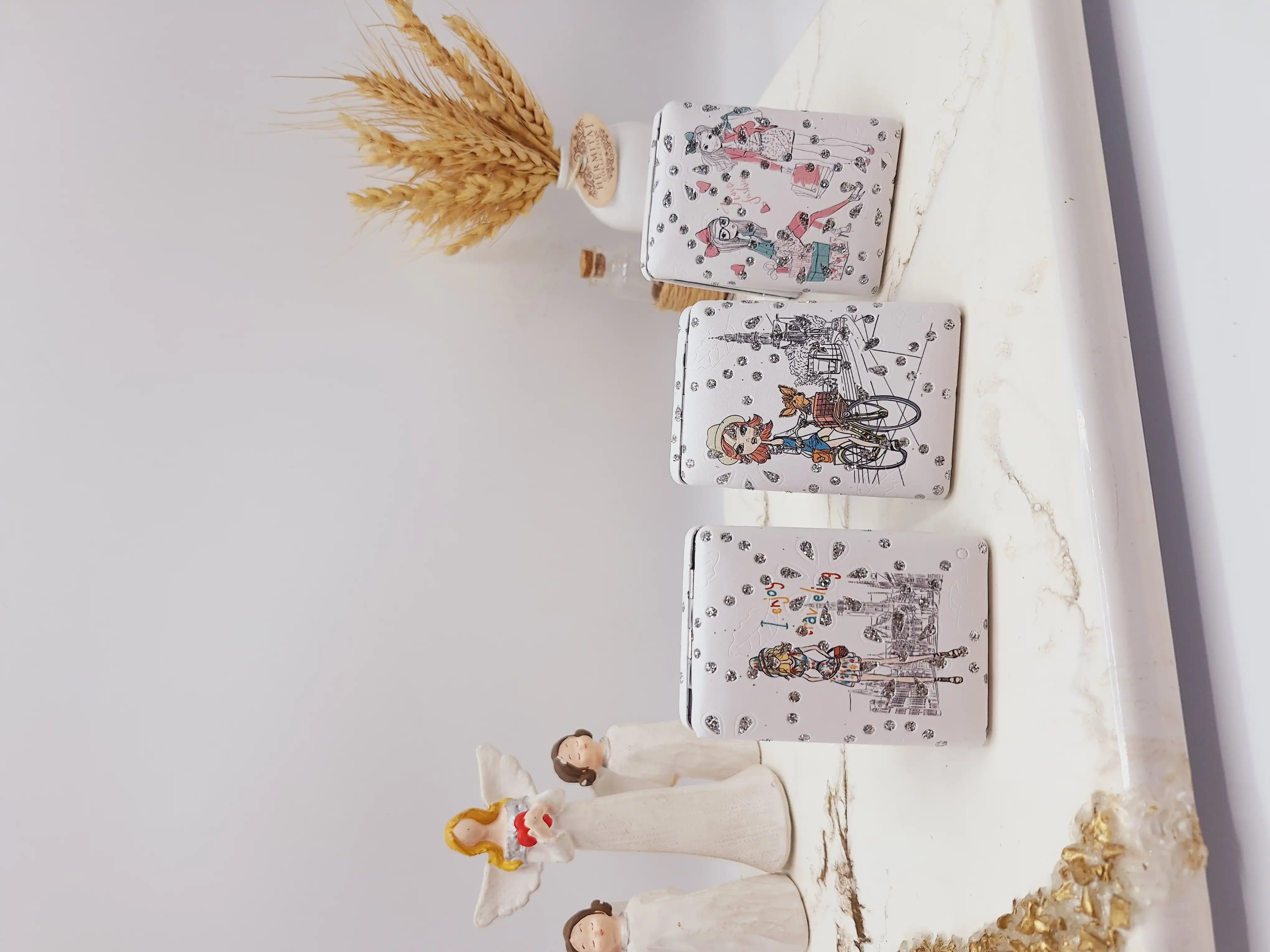 آینه دو طرفه جیبی طرح دختر