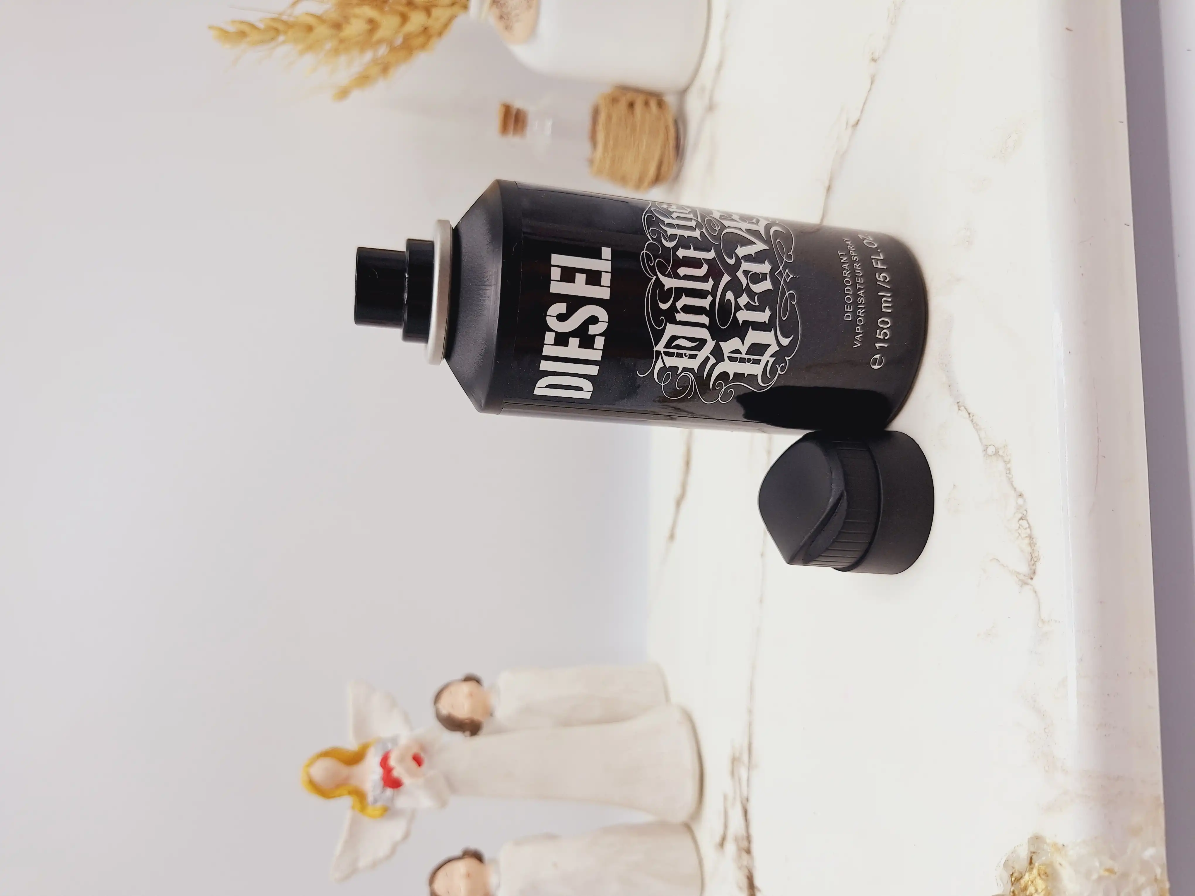 بادی اسپلش خوشبوو و ماندگار مدل DIESEL (جلد مشکی)